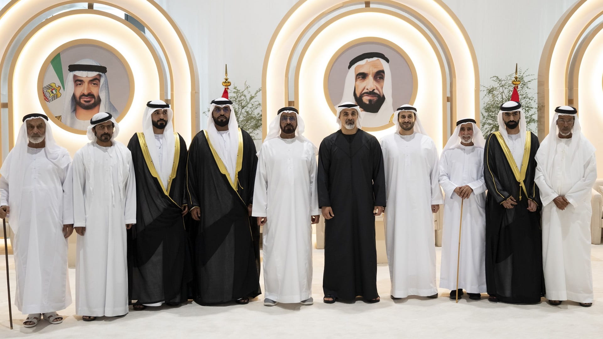 خالد بن محمد بن زايد يحضر أفراح الكتبي في أبوظبي 