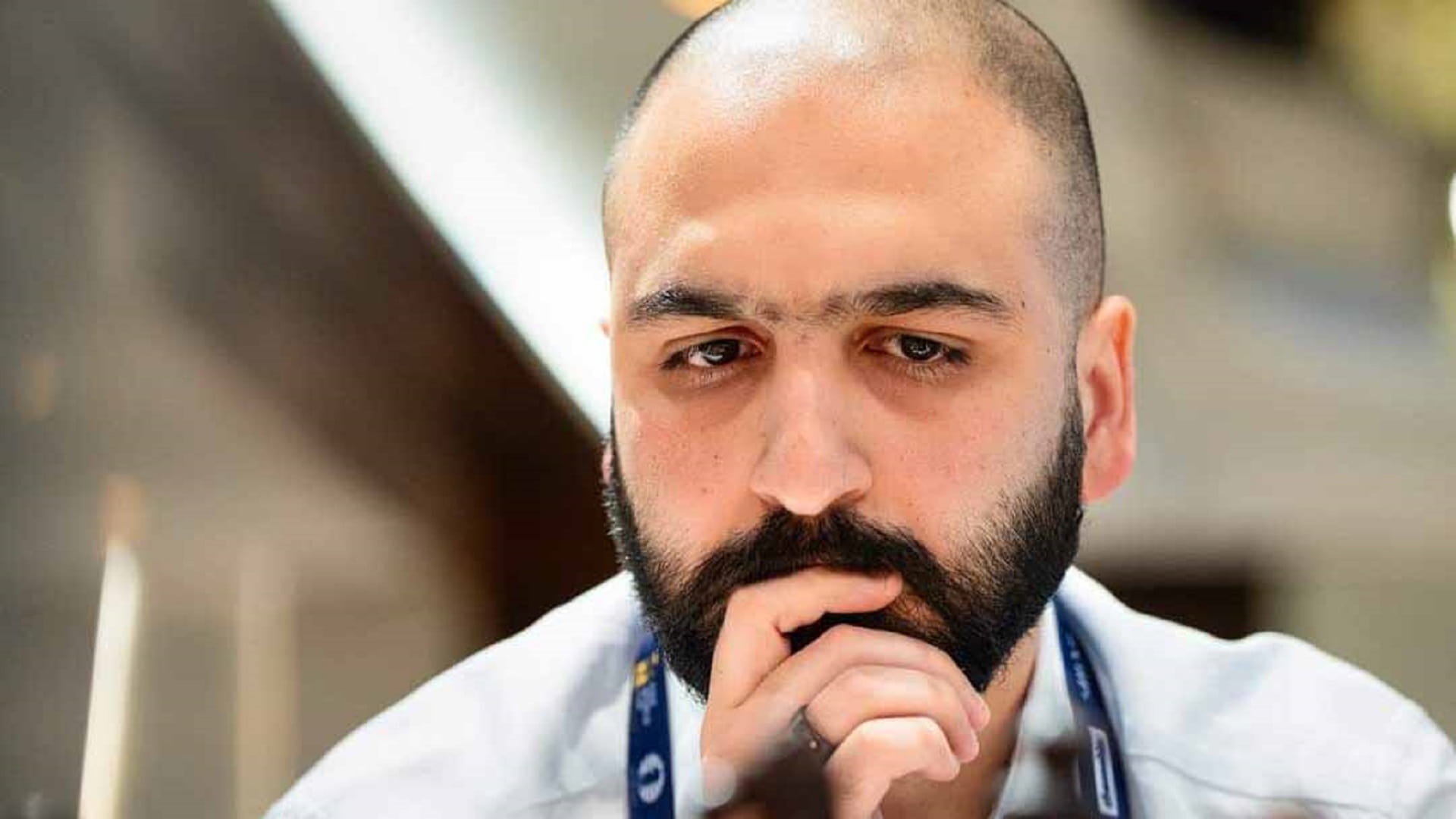 سالم عبد الرحمن يقترب من صدارة "الشارقة لأساتذة الشطرنج" 