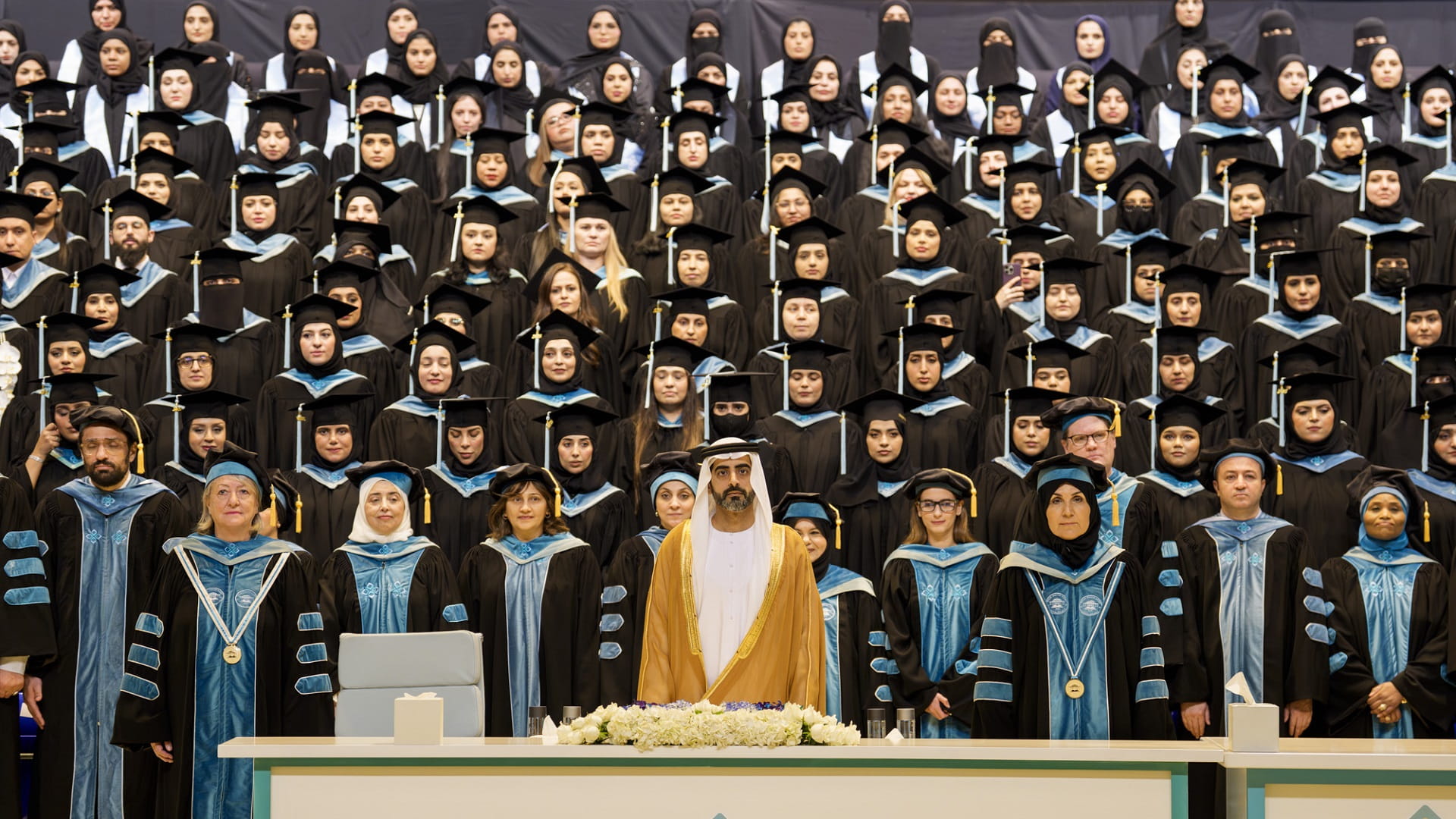 سالم بن عبد الرحمن يشهد حفل التخريج الـ3 لأكاديمية الشارقة للتعليم
