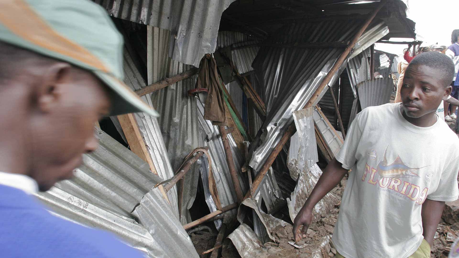  انهيار مبنى قيد الإنشاء في السنغال يدفن 11 شخصاً بين أنقاضه 