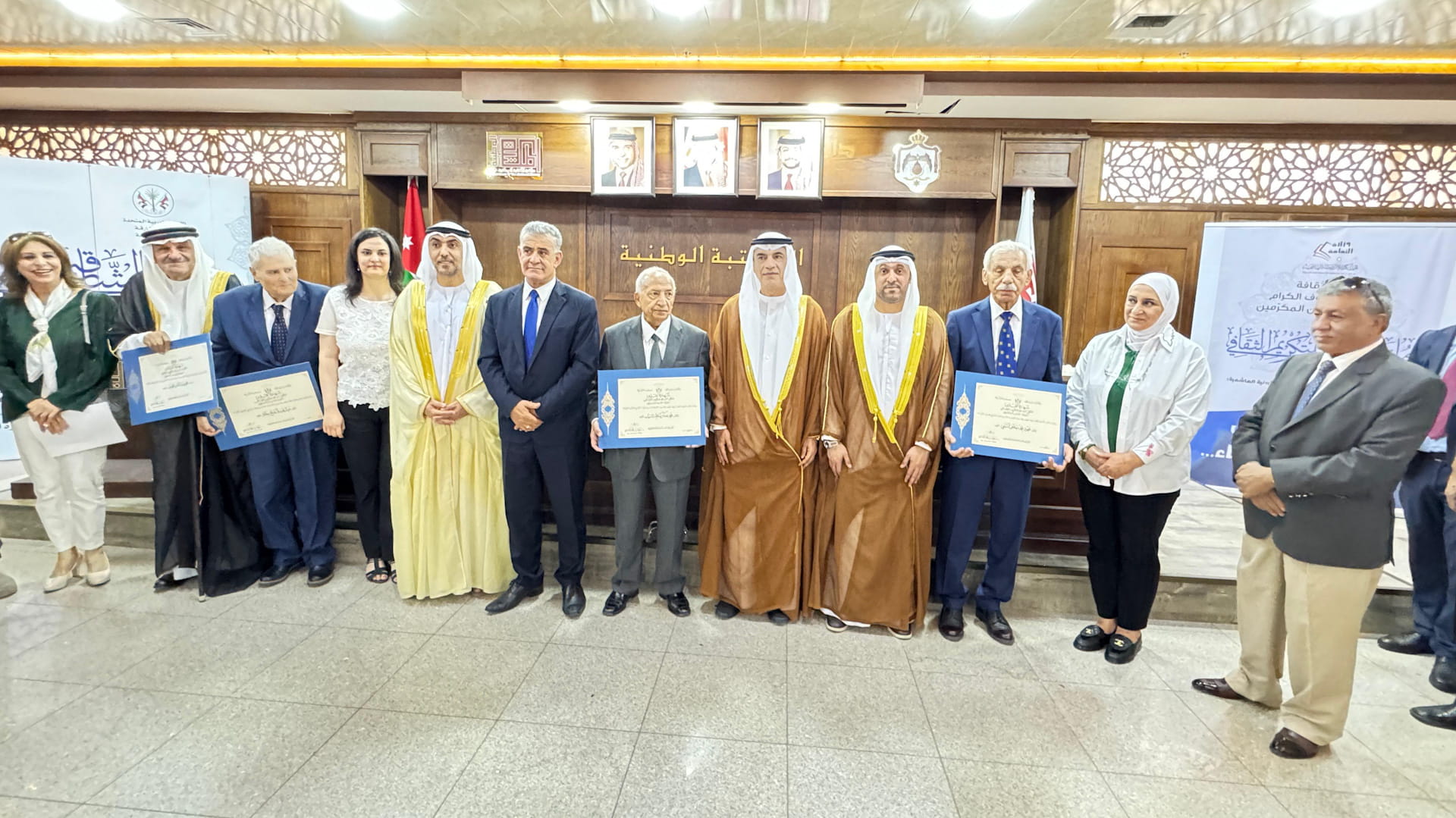 Sharjah honours four Jordanian writers in Amman Forum