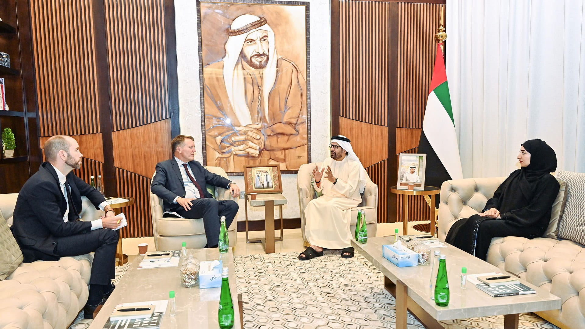 UAE, Sweden discuss strengthening cooperation