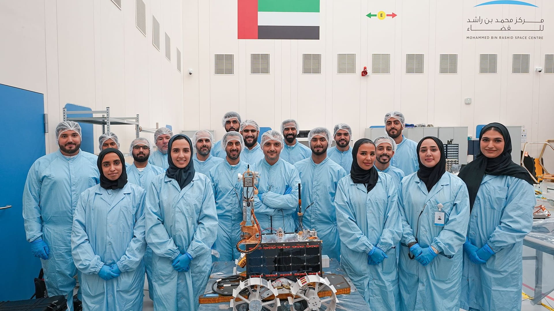 "محمد بن راشد للفضاء" يعلن اكتمال تطوير "راشد 2" لإطلاقه في 2026