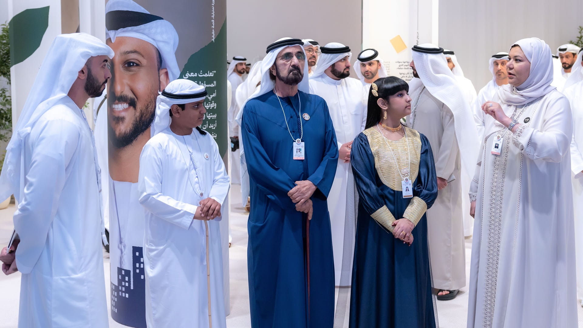 محمد بن راشد يتفقد معرض "نبض الوطن" الهادف لتجسيد رؤية الدولة