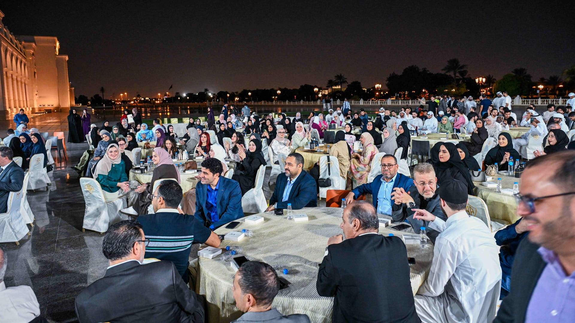 جامعة الشارقة تنظم ملتقى الخريجين السنوي لأربع كليات 