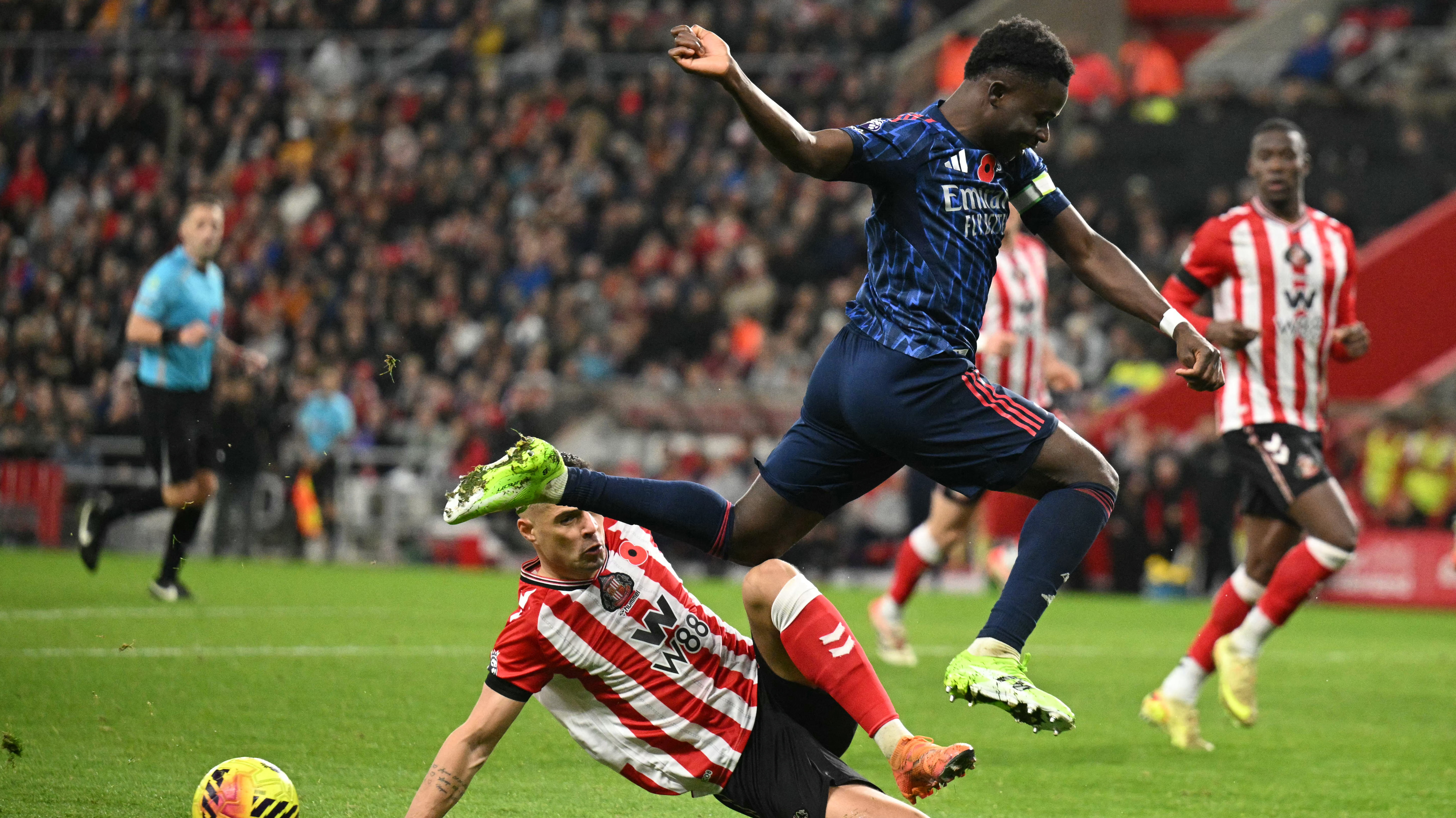 أرسنال يسقط بفخ التعادل الإيجابي أمام سندرلاند بالدوري الإنجليزي 