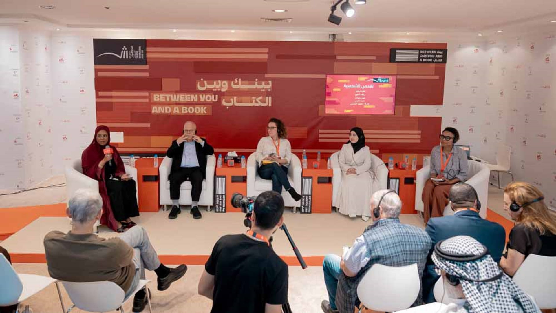 كُتّاب: "تقمّص الشخصية" في الكتابة الإبداعية يتطلب ذكاء عاطفياً