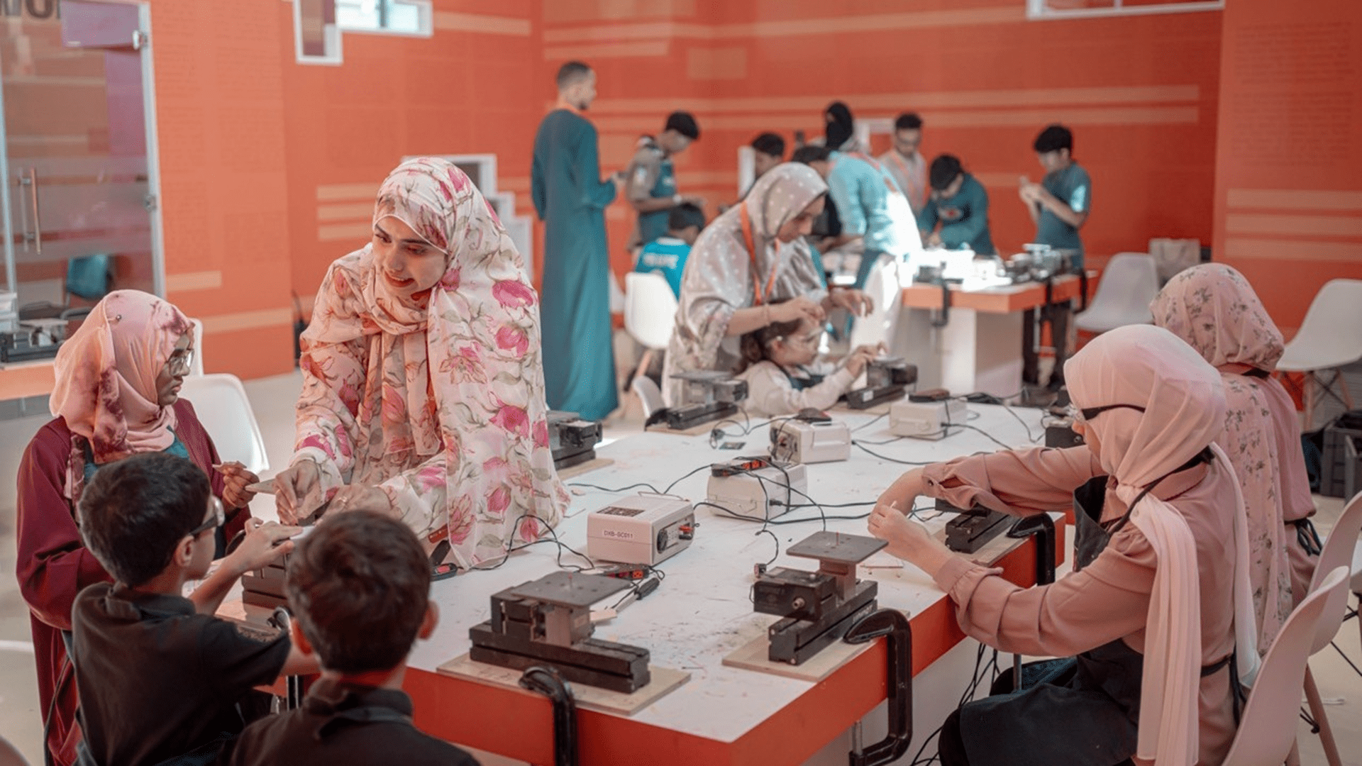 Children channel creativity through “wood tells stories” at SIBF