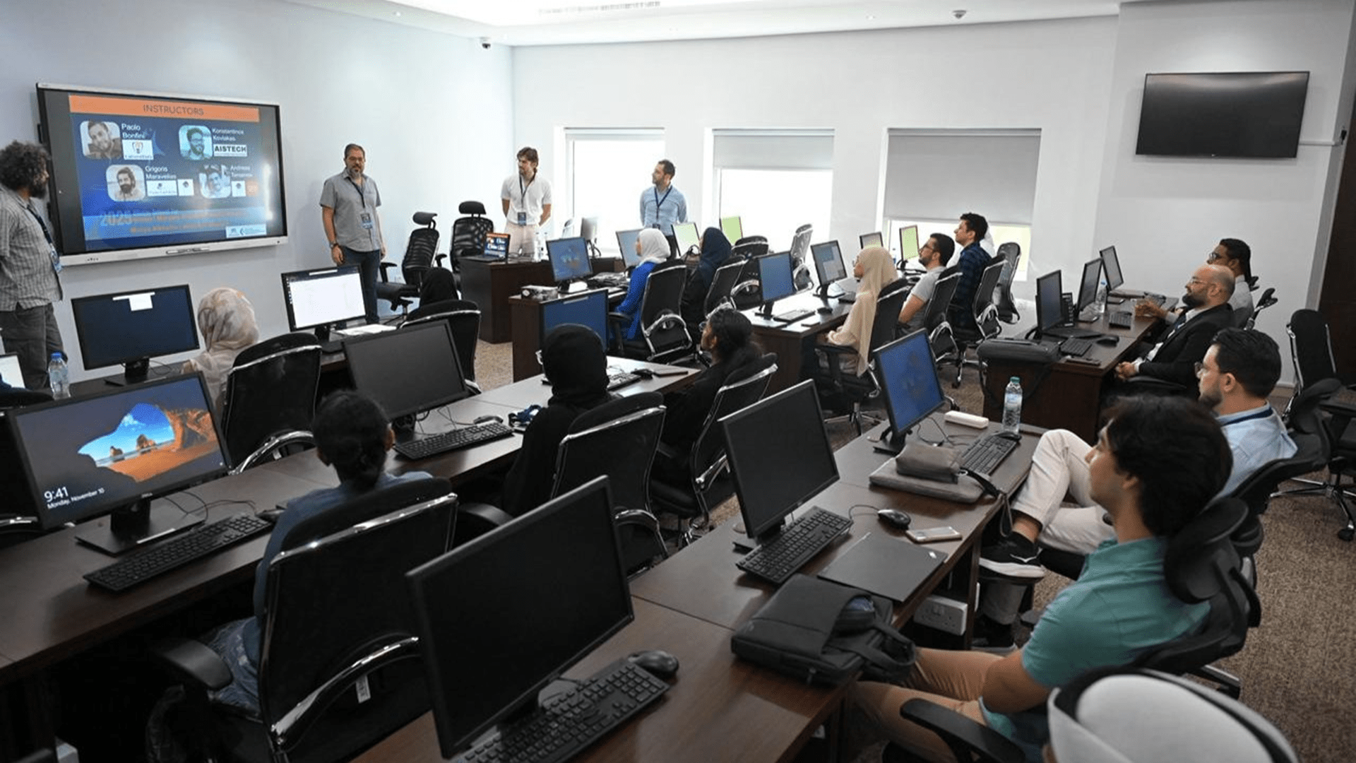 صورة بعنوان: "الشارقة لعلوم الفضاء" تطلق المدرسة الشتوية الأولى للإحصاء الفلكي 