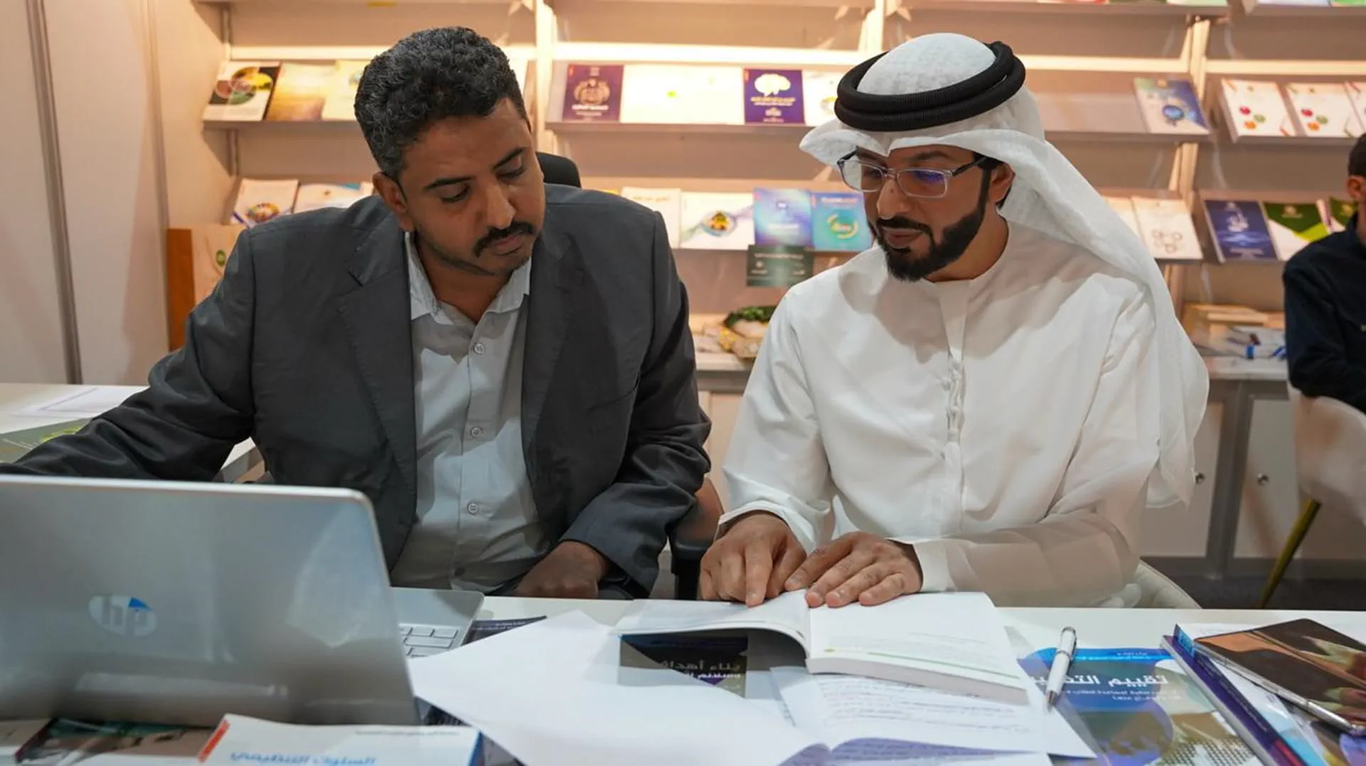 ALECGS showcases publications serving the Arabic language at SIBF 