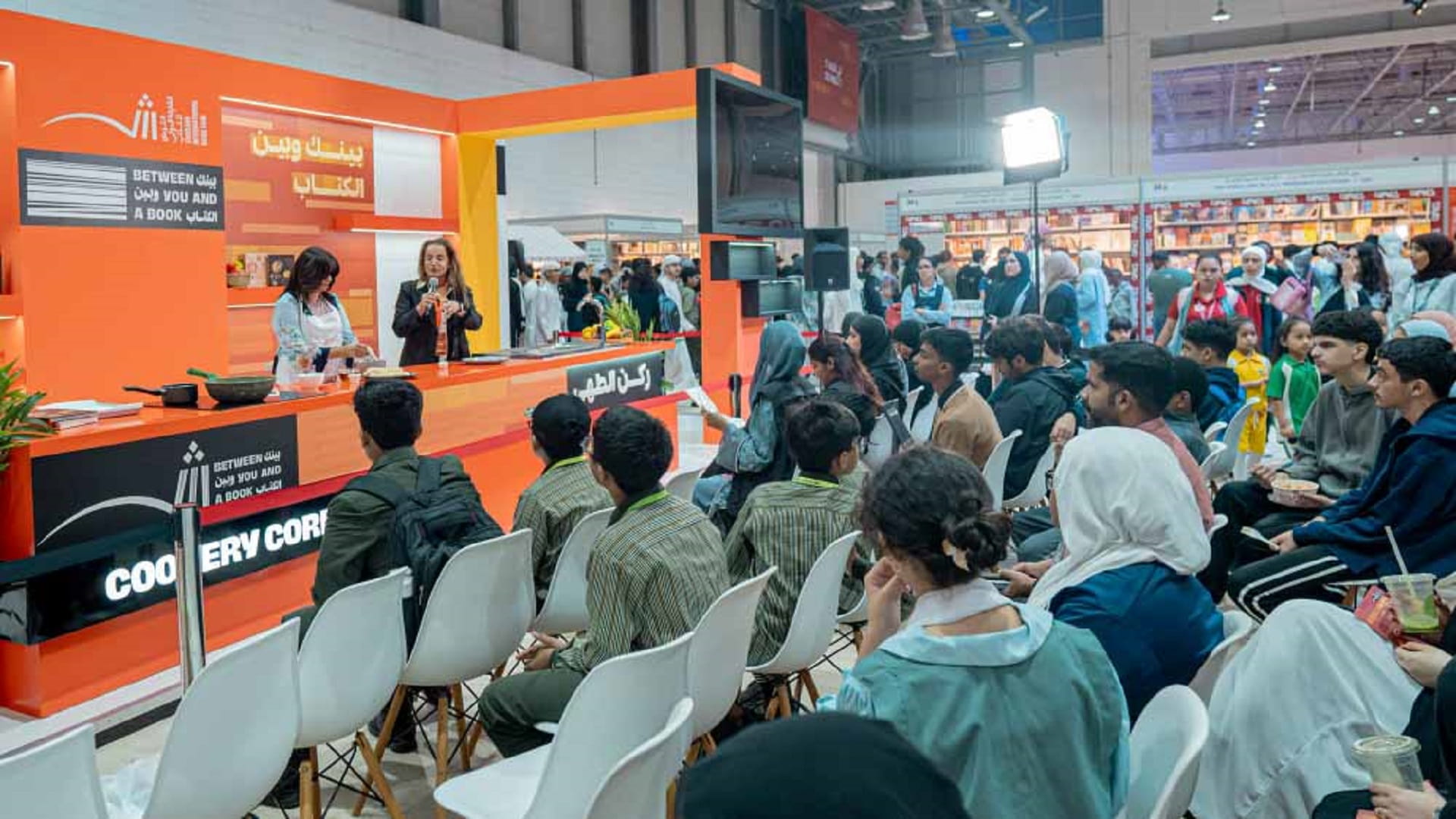 الطاهية آشيا إسماعيل تبني بأطباقها حواراً بين الشعوب والثقافات 