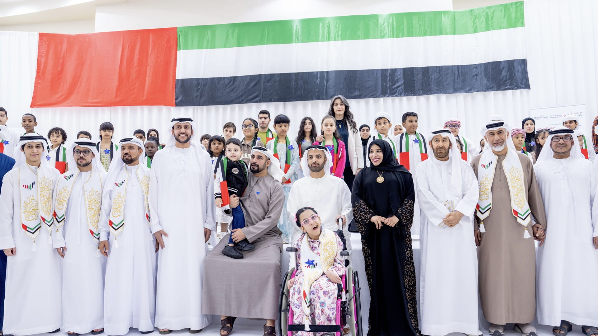 محمد بن سعود يشهد احتفال مبادرة "54 عاماً في مسيرتنا متحدين"