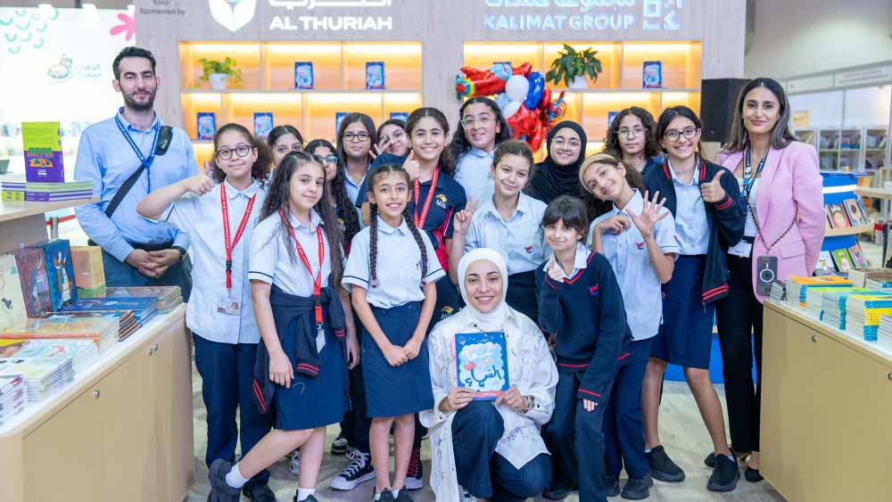 "عندما عانقت السماء"..رحلة للأطفال بين خيال وإلهام في جناح "كلمات"