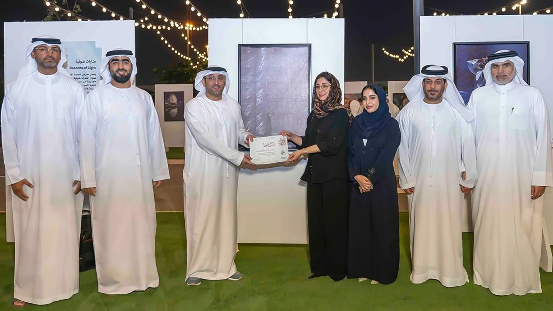 Department of Culture showcases Islamic art in “Light Beacons” 
