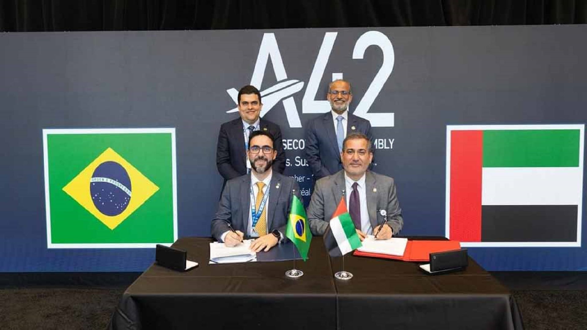 الإمارات والبرازيل توقعان مذكرة تفاهم واتفاق عمل 