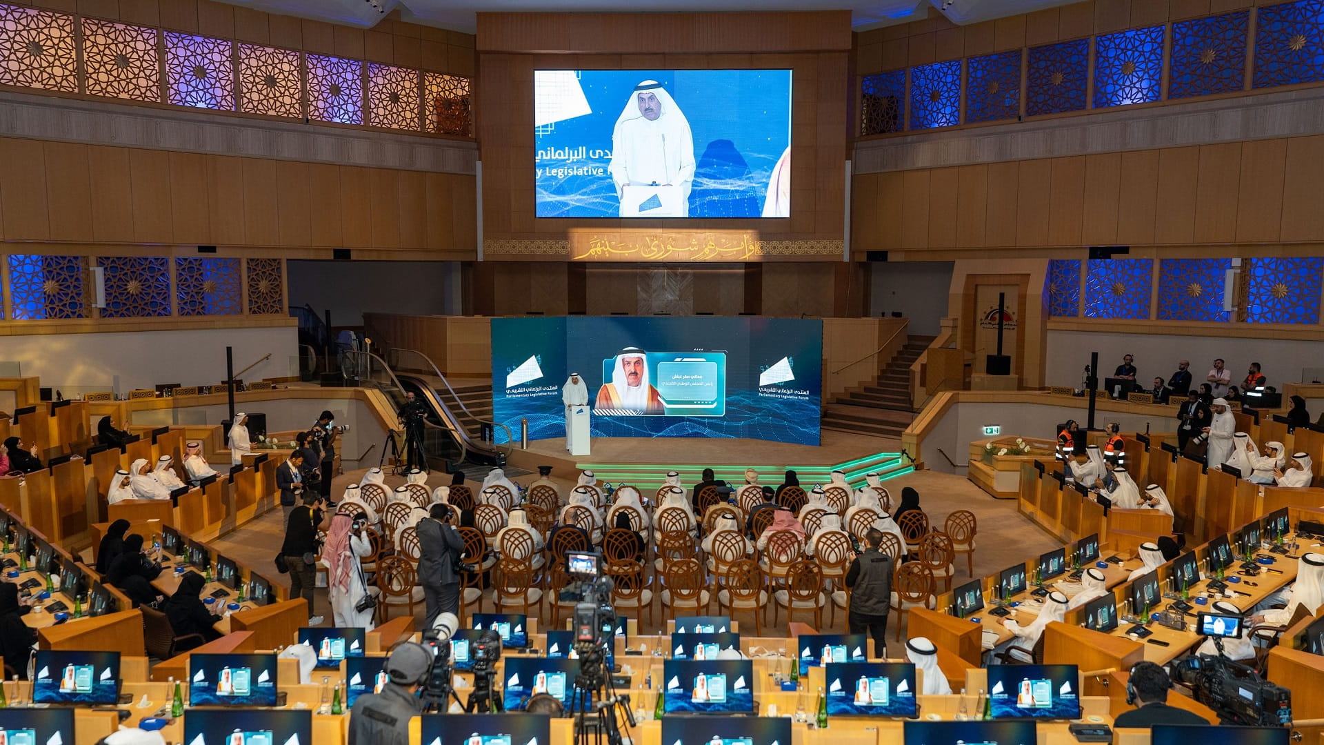 غباش: الإمارات بقيادة محمد بن زايد تسخر التكنولوجيا لرفعة الإنسان 