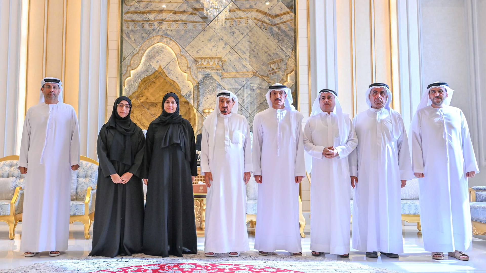 حاكم عجمان يستقبل مجلس أمناء هيئة الأعمال الخيرية العالمية 