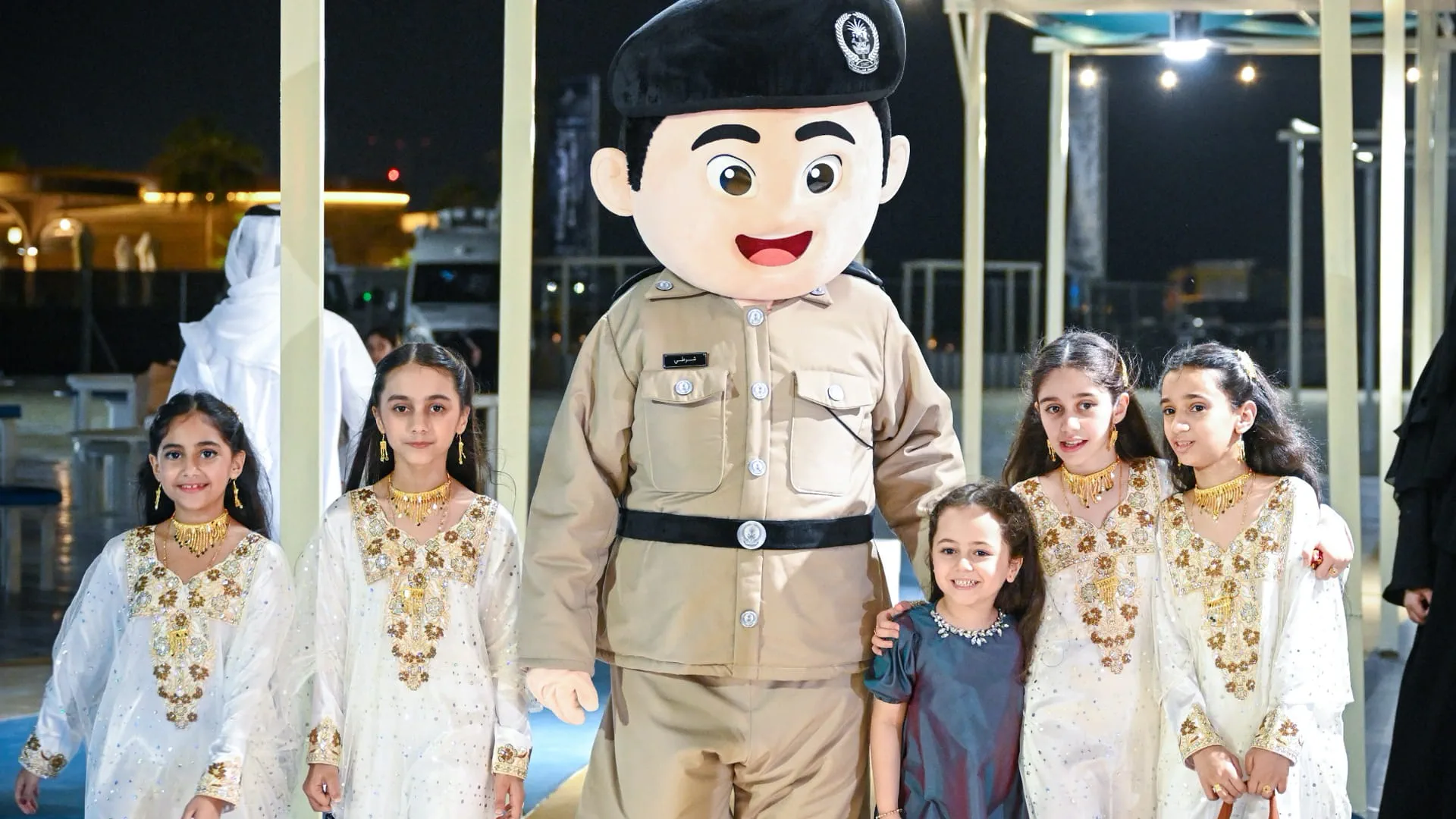 Sharjah Police participate in Sir bu Nair Festival 