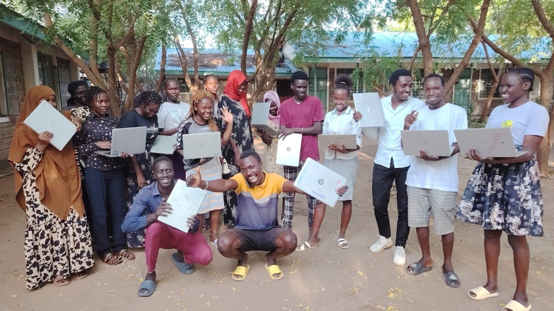 "القلب الكبير" تمنح"كونيكسيو إفريقيا" جائزة الشارقة لدعم اللاجئين