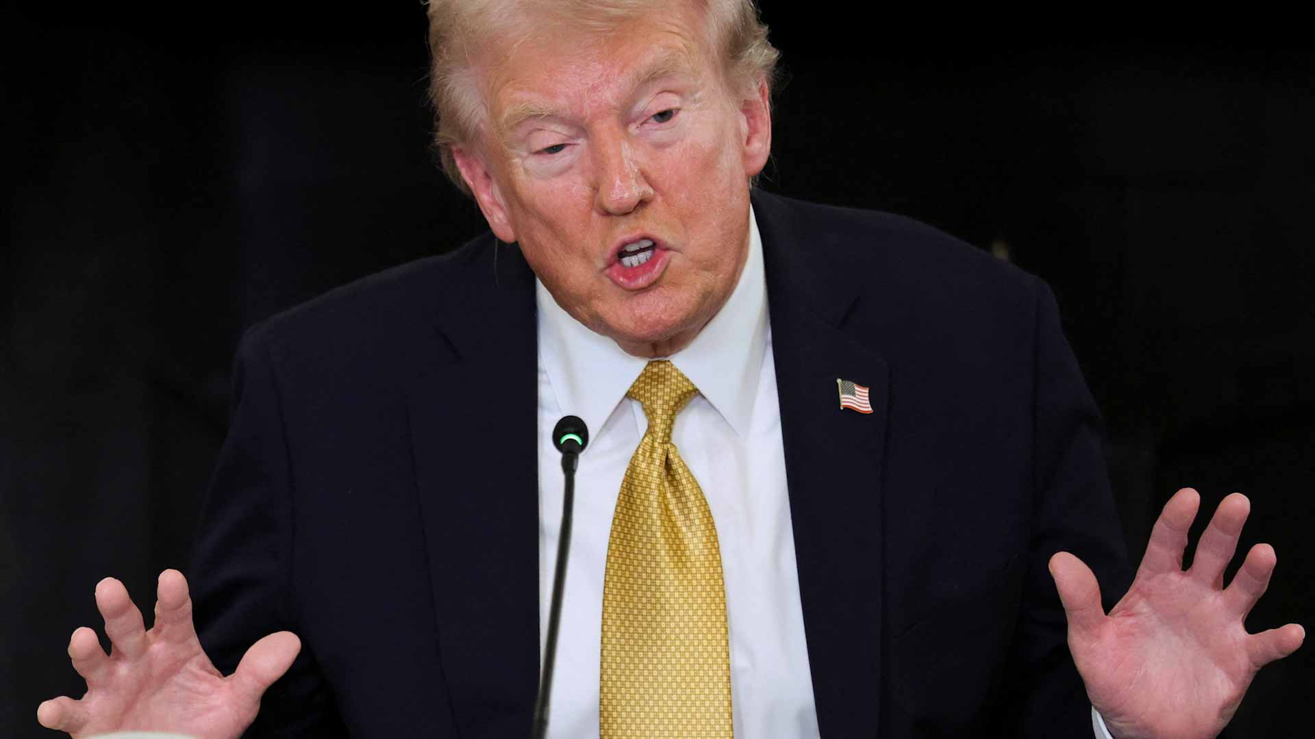 ترامب: المسيحيون يواجهون تهديداً وجودياً في نيجيريا 