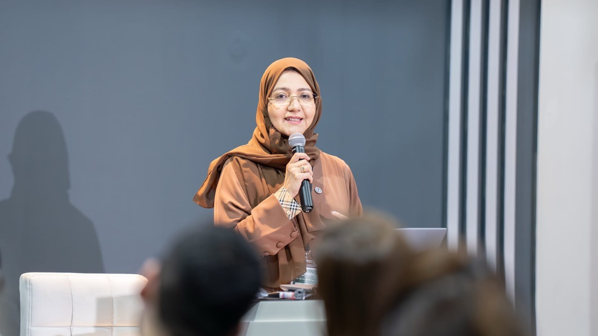 المؤسسات الإعلامية محور نقاش عالمي لدعم ذوي الإعاقة في الشارقة