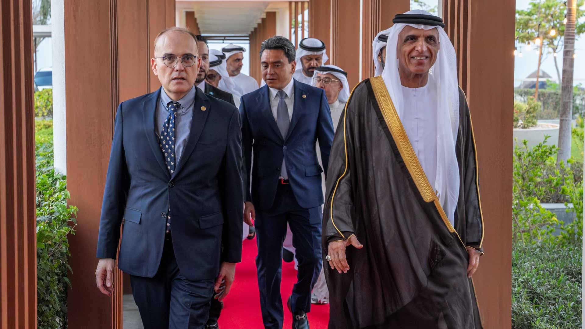 سعود بن صقر يشهد احتفال دول أميركا الوسطى بالاستقلال في رأس الخيمة