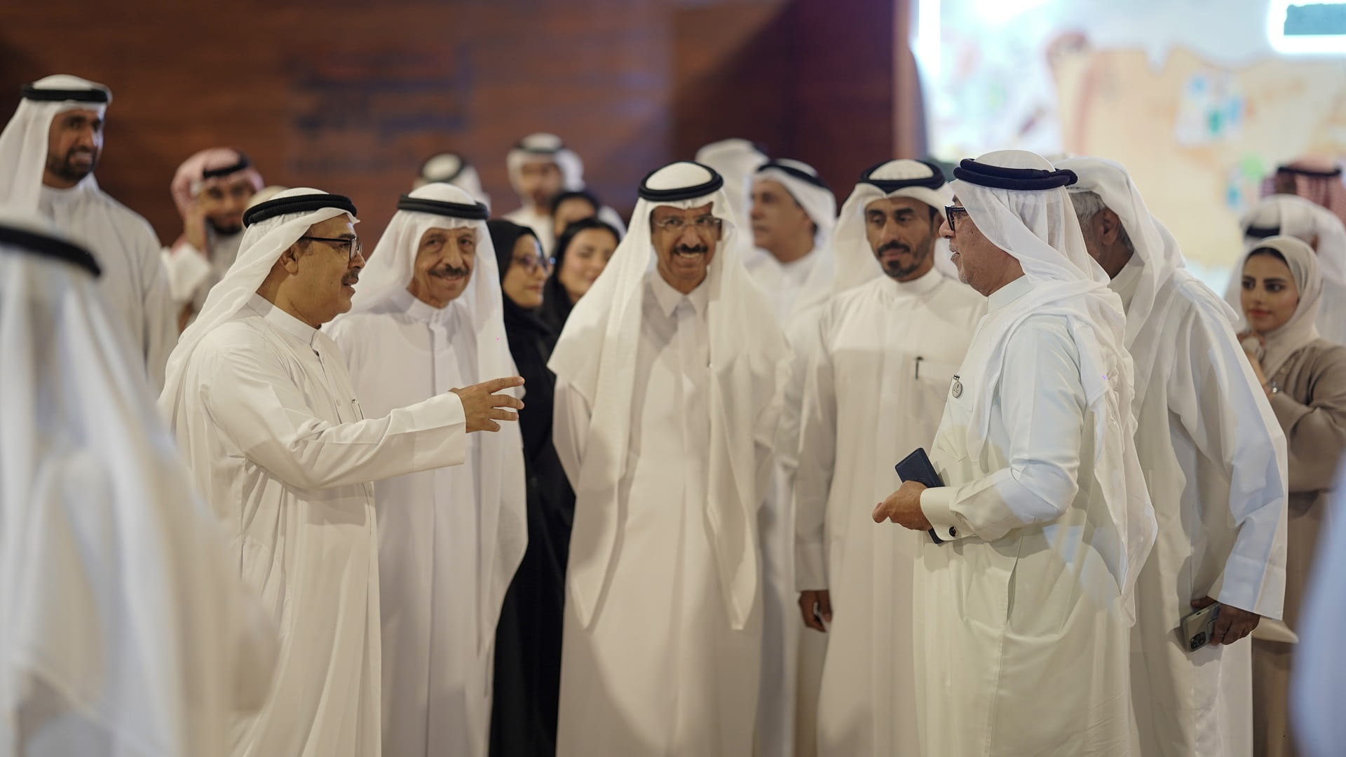 الشارقة تحتفي بأدب الرحلات وتجارب الرواة العالميين 