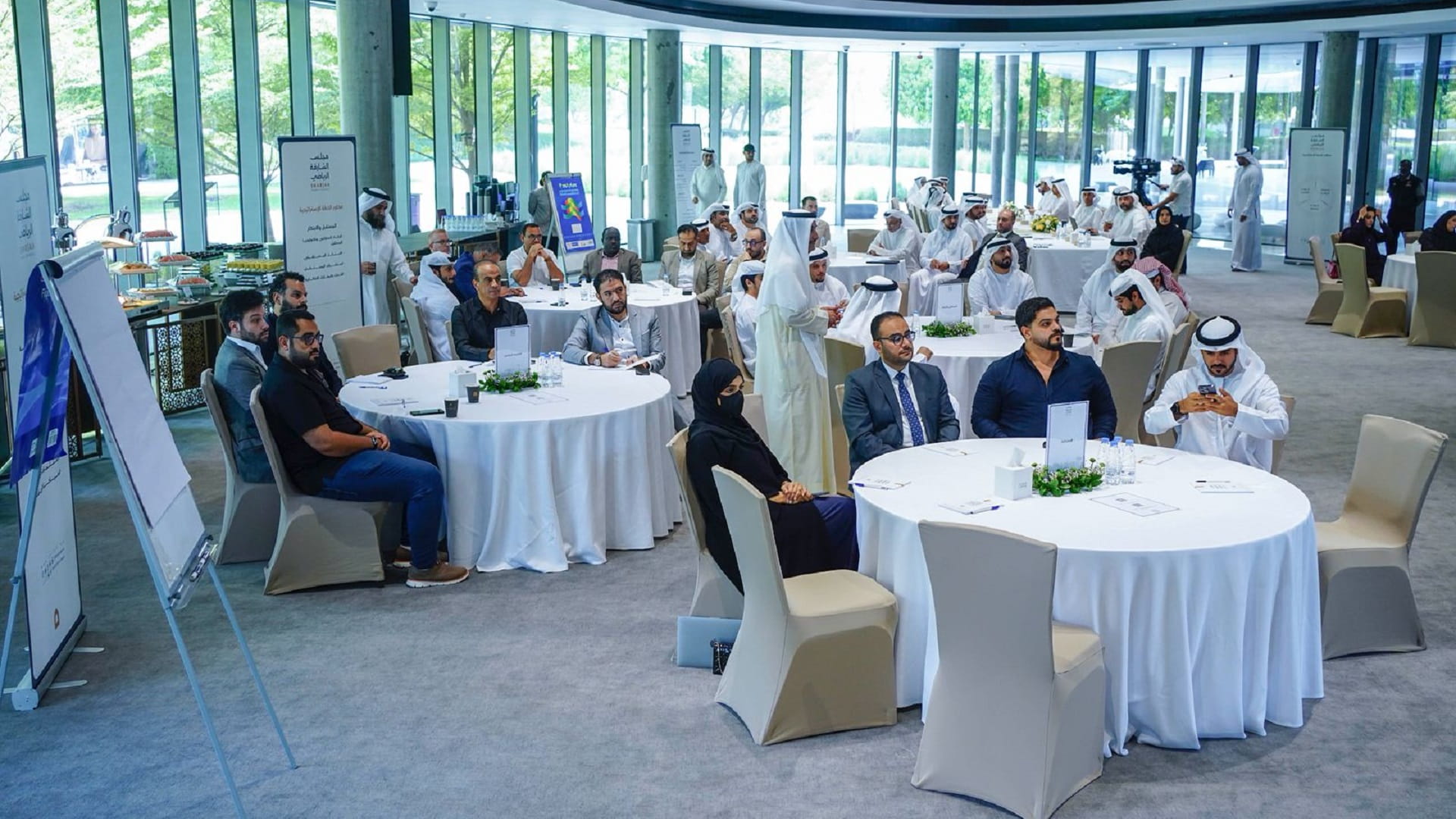مجلس الشارقة الرياضي ينظم جلسة حوارية لتحديث خطته الاستراتيجية 