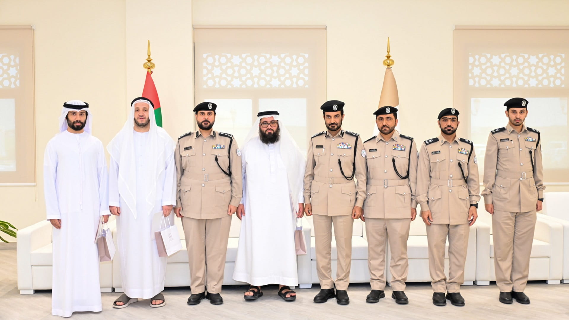 شرطة الشارقة تكرّم شركاء النجاح في دعم الأمن المجتمعي