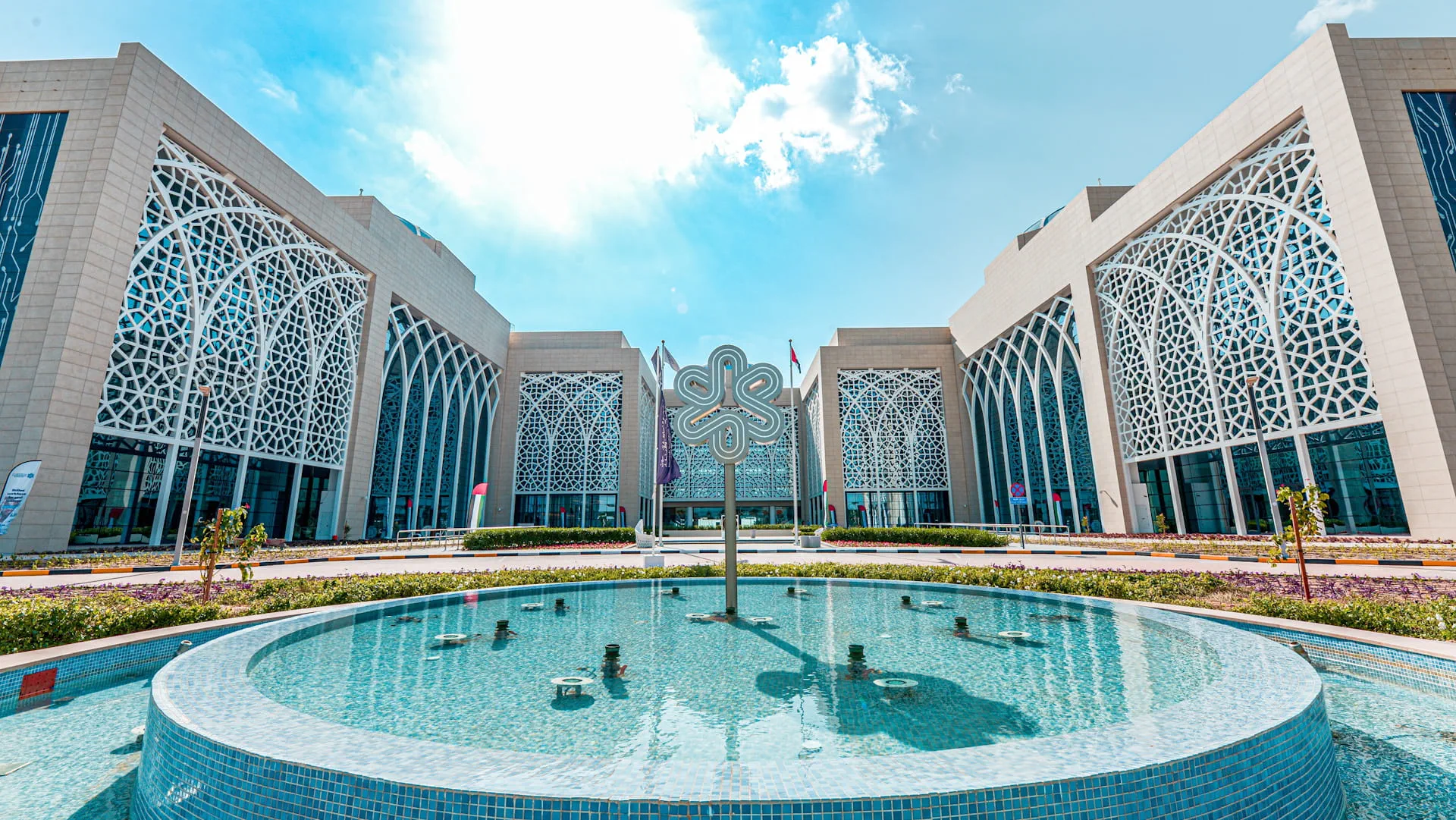 OLUX launches AI-driven clean beauty platforms from Sharjah 