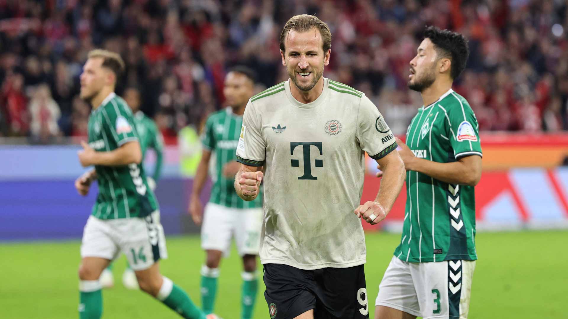 بايرن ميونيخ يقسو على بريمن ويتصدر الدوري الألماني