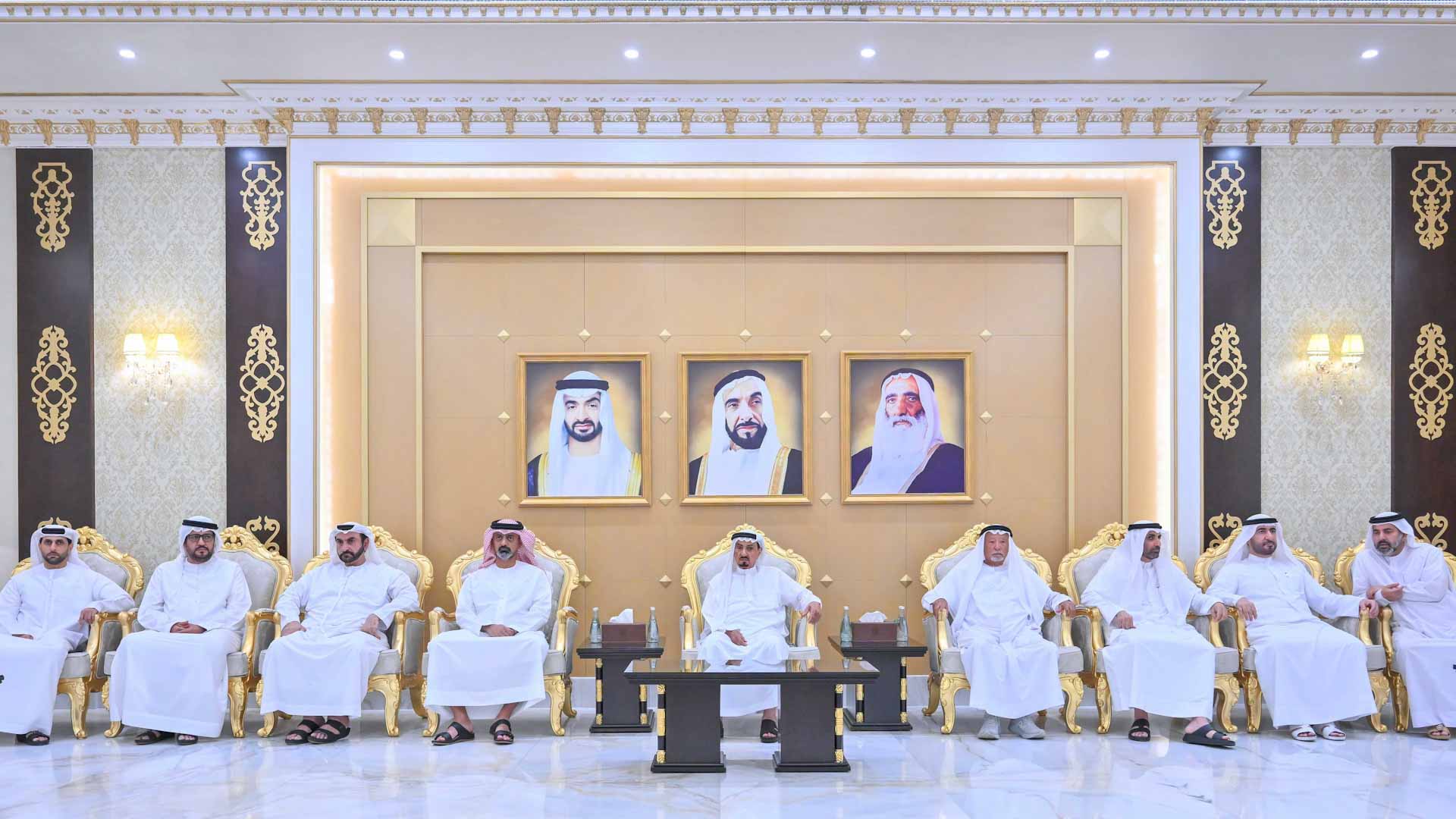 حاكم عجمان وولي عهده يقدّمان واجب العزاء بوفاة حصة عبيد الشامسي 