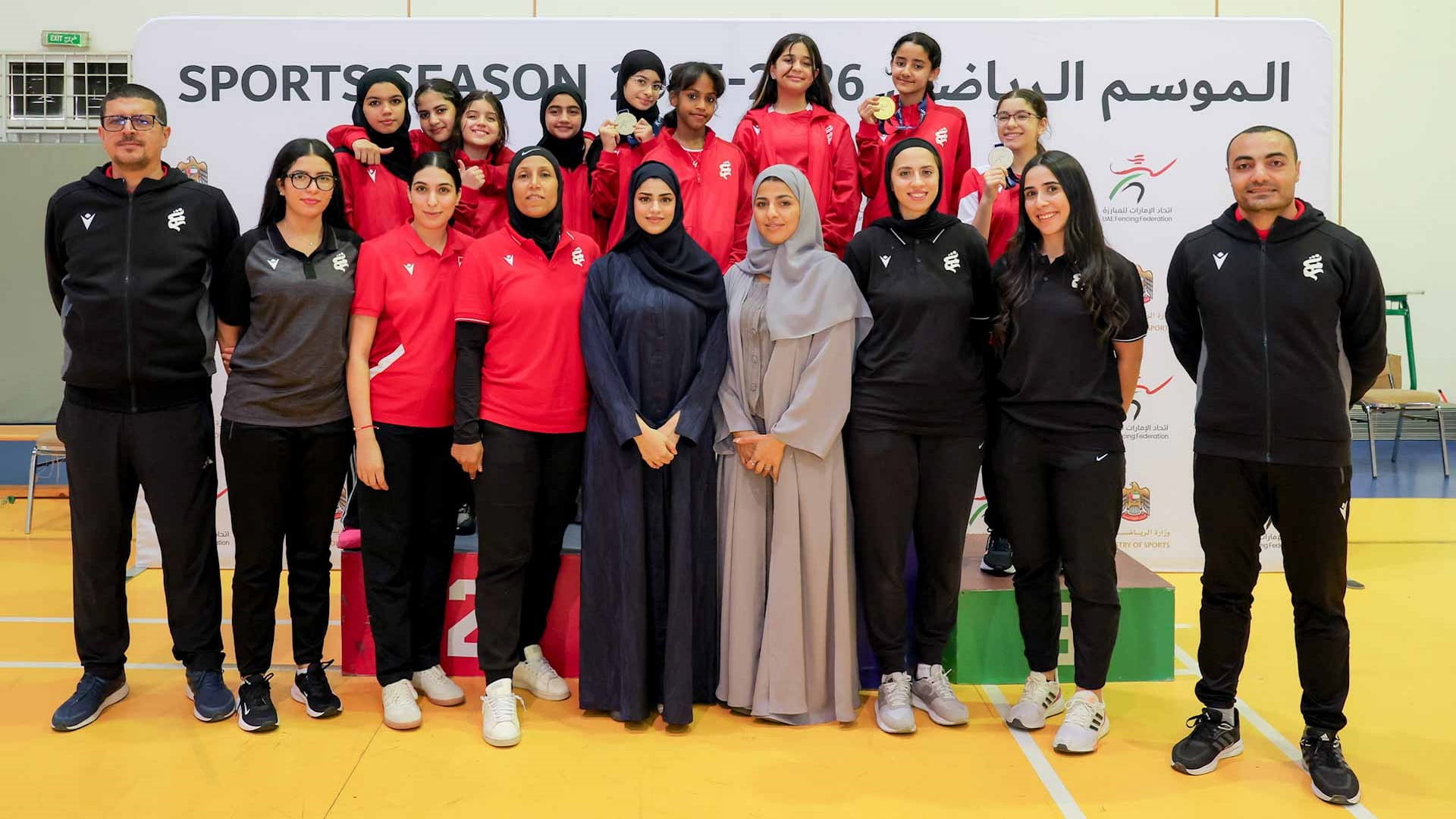 نادي الشارقة الرياضي للمرأة يتألق في بطولة كأس الإمارات للمبارزة 