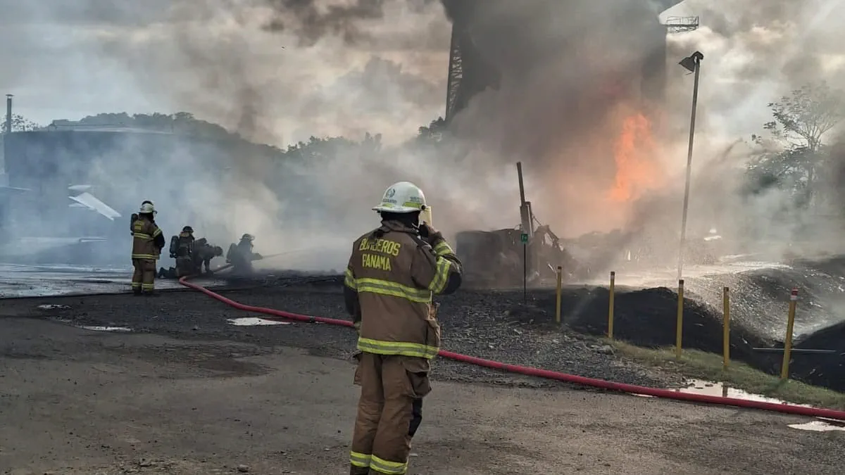 Fuel truck explosion near Panama Canal leaves one dead
