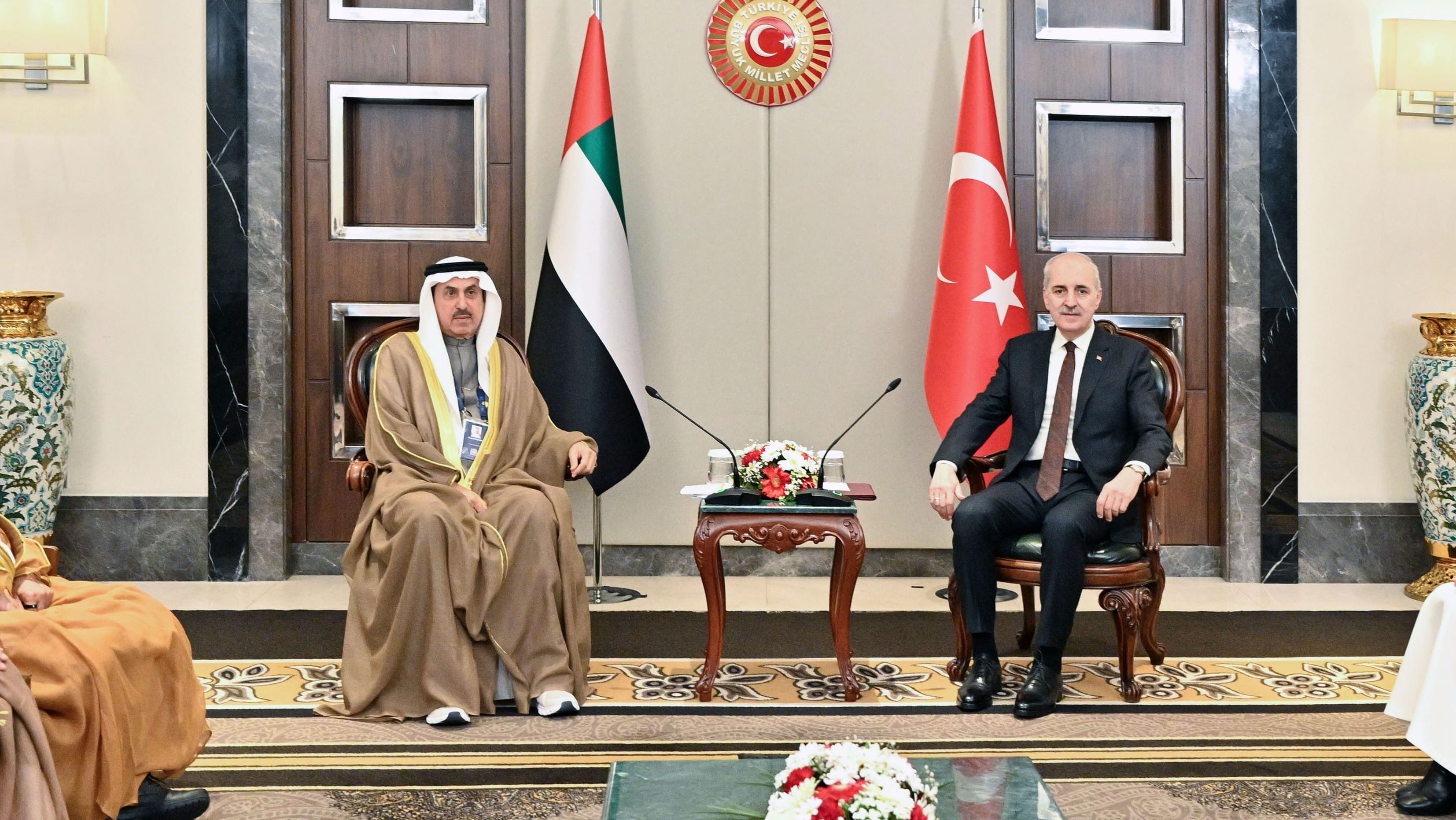 غباش ورئيس برلمان تركيا يؤكدان إدانتهما اعتداءات إيران على الدولة 
