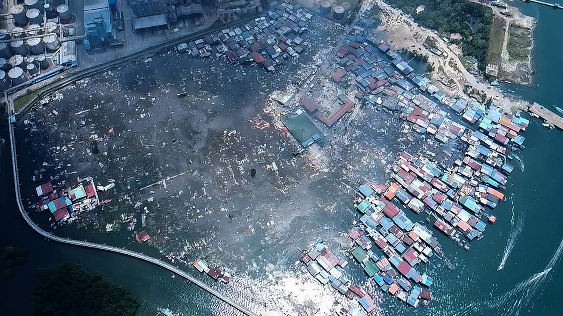 Fire razes 1,000 stilt homes in Sabah, thousands displaced