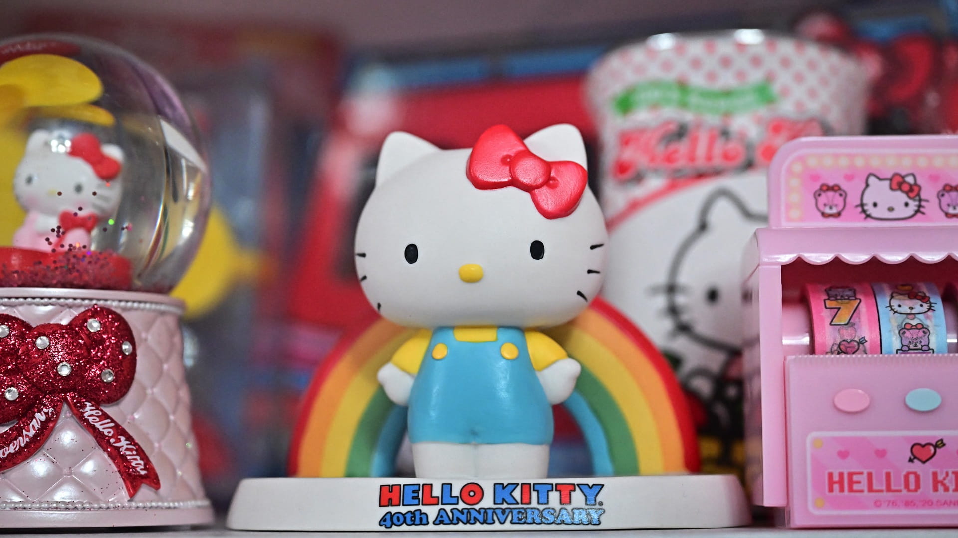 Hello Kitty company to develop its own video games