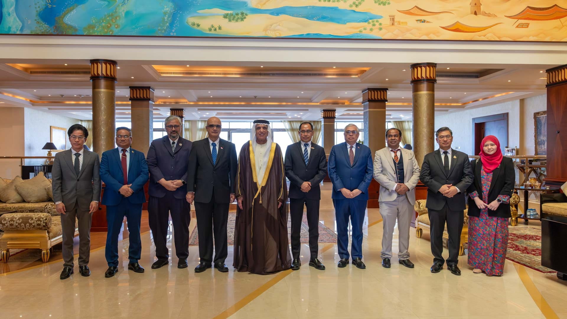 RAK Ruler, ASEAN envoys discuss expanding economic cooperation
