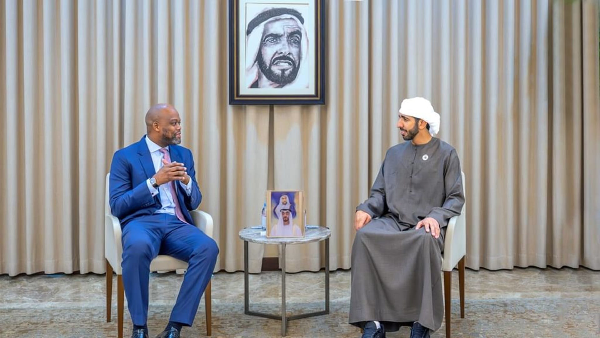 صورة بعنوان: شخبوط بن نهيان يبحث تعزيز التعاون الاقتصادي مع إفريقيا 
