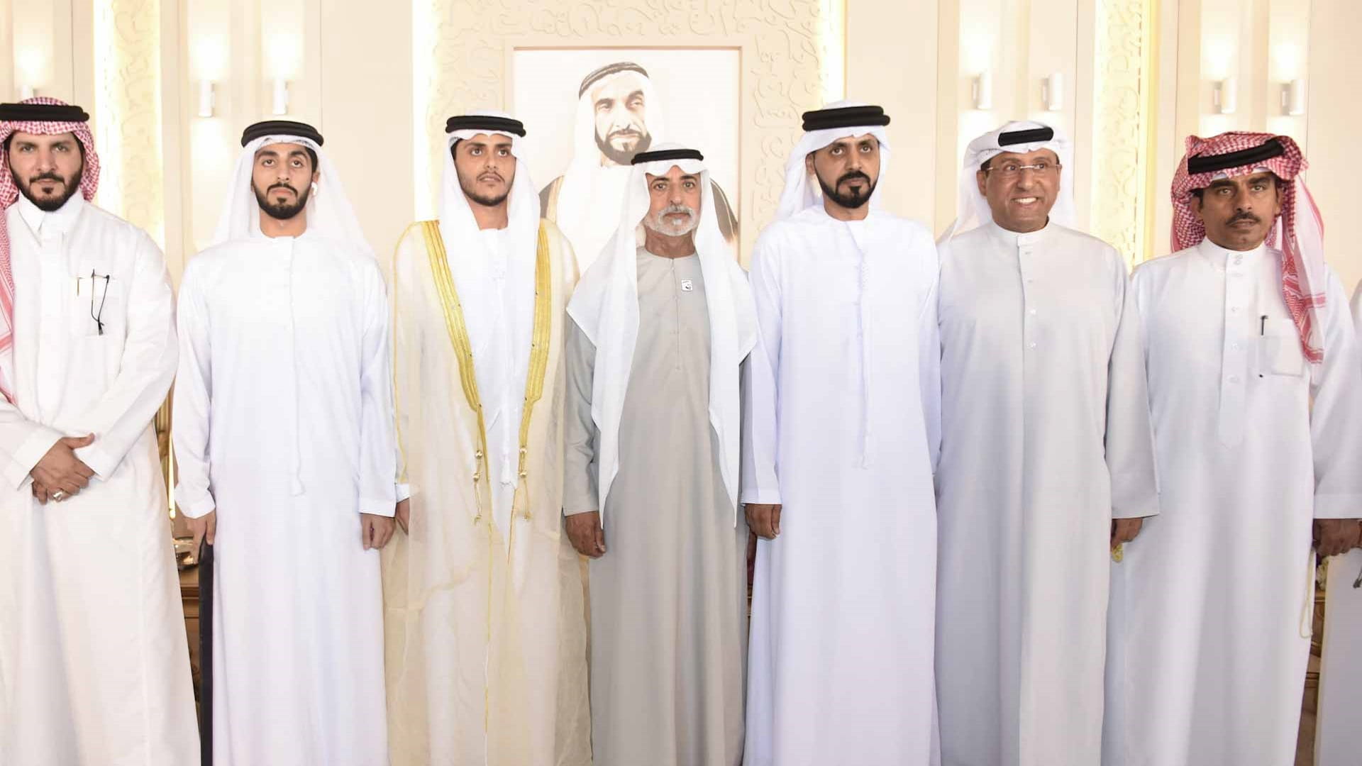 نهيان بن مبارك يحضر أفراح النعيمي والهاملي في أبوظبي 