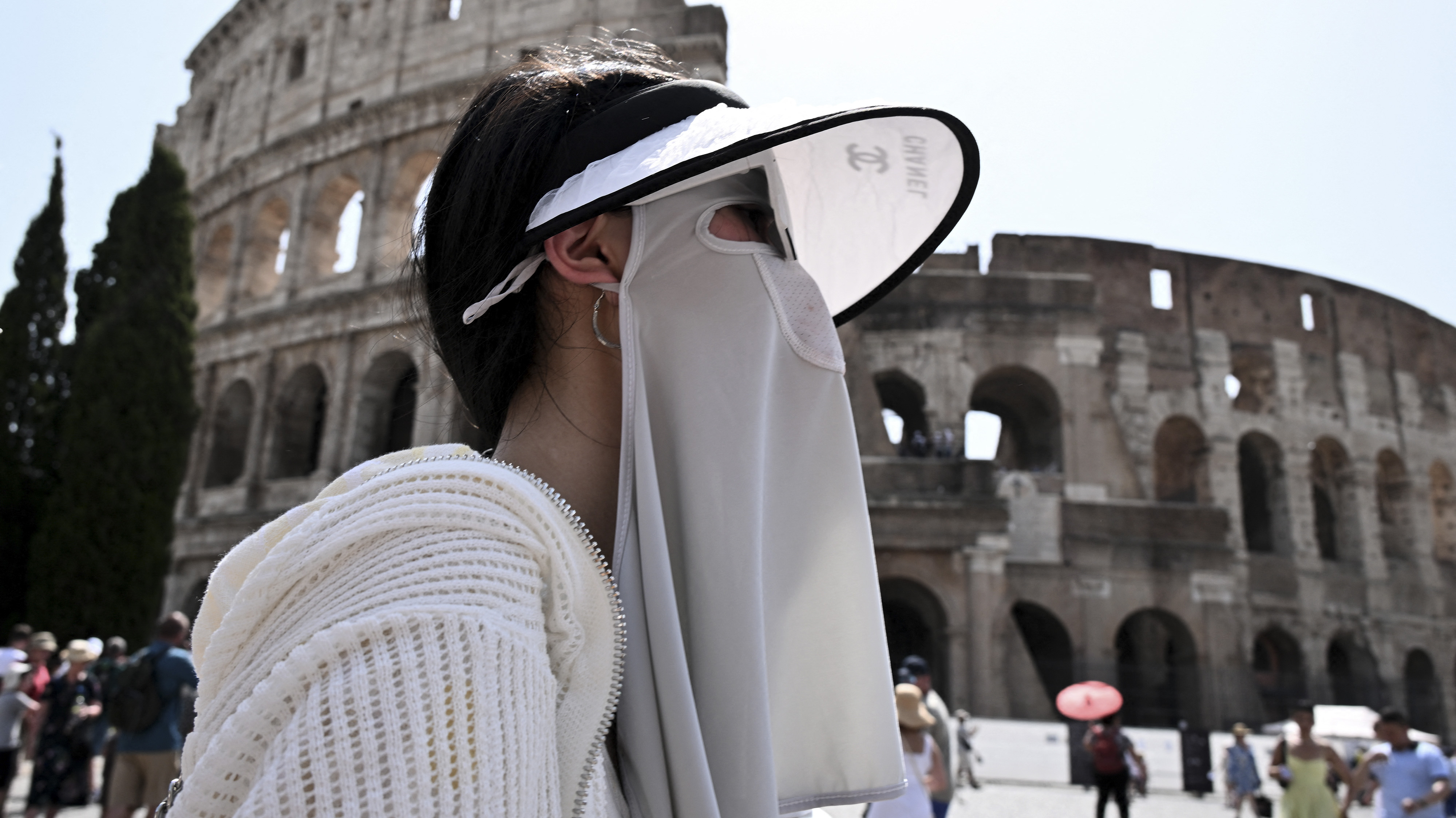 Italy issues maximum heat alert across major cities