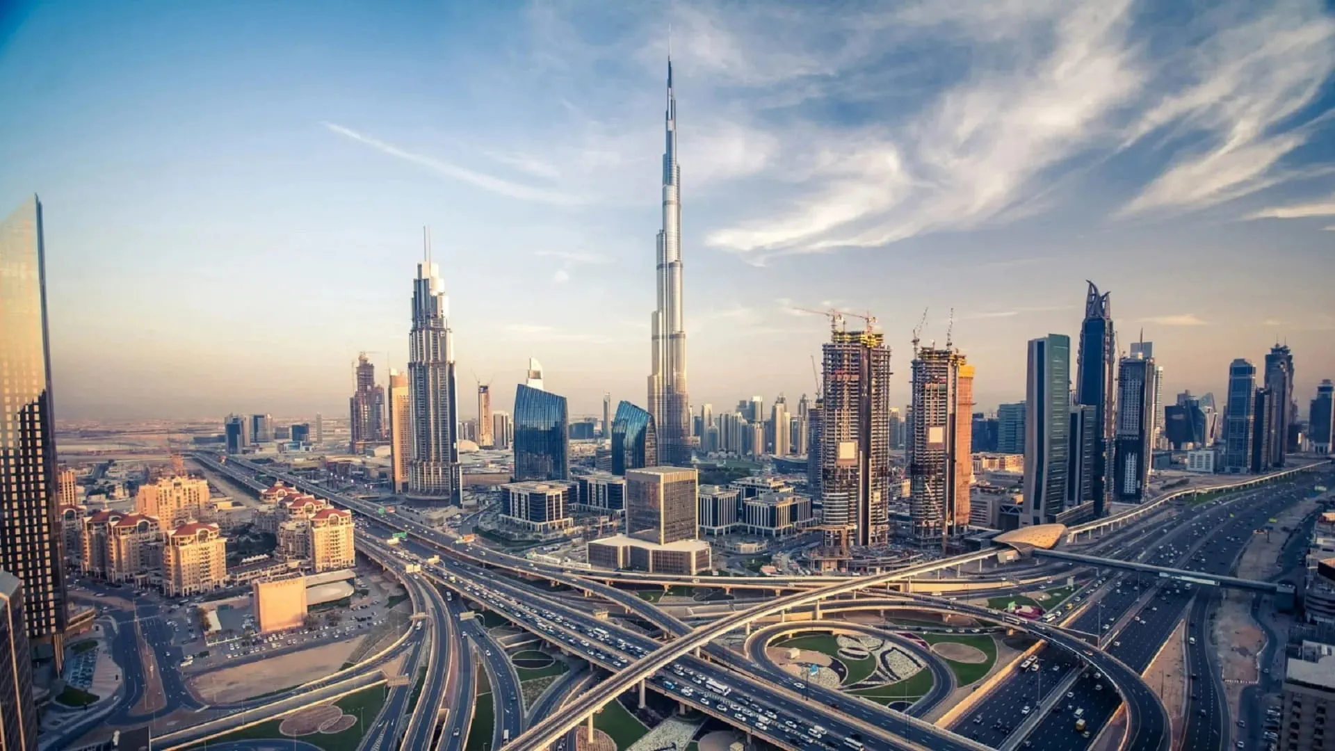 "الأرصاد": طقس الثلاثاء صحو غائم جزئياً مع انخفاض تدريجي بالحرارة 