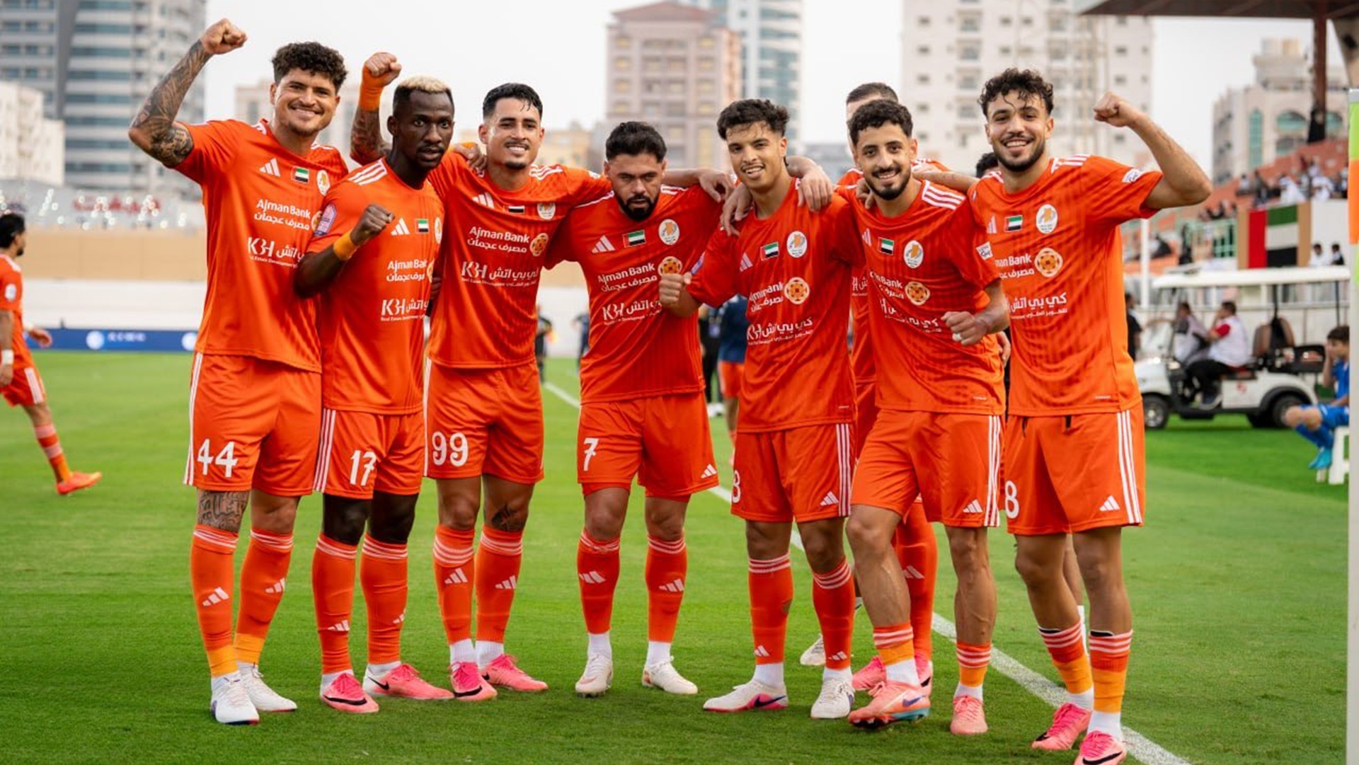 عجمان يفوز على حتا برباعية في دوري أدنوك للمحترفين
