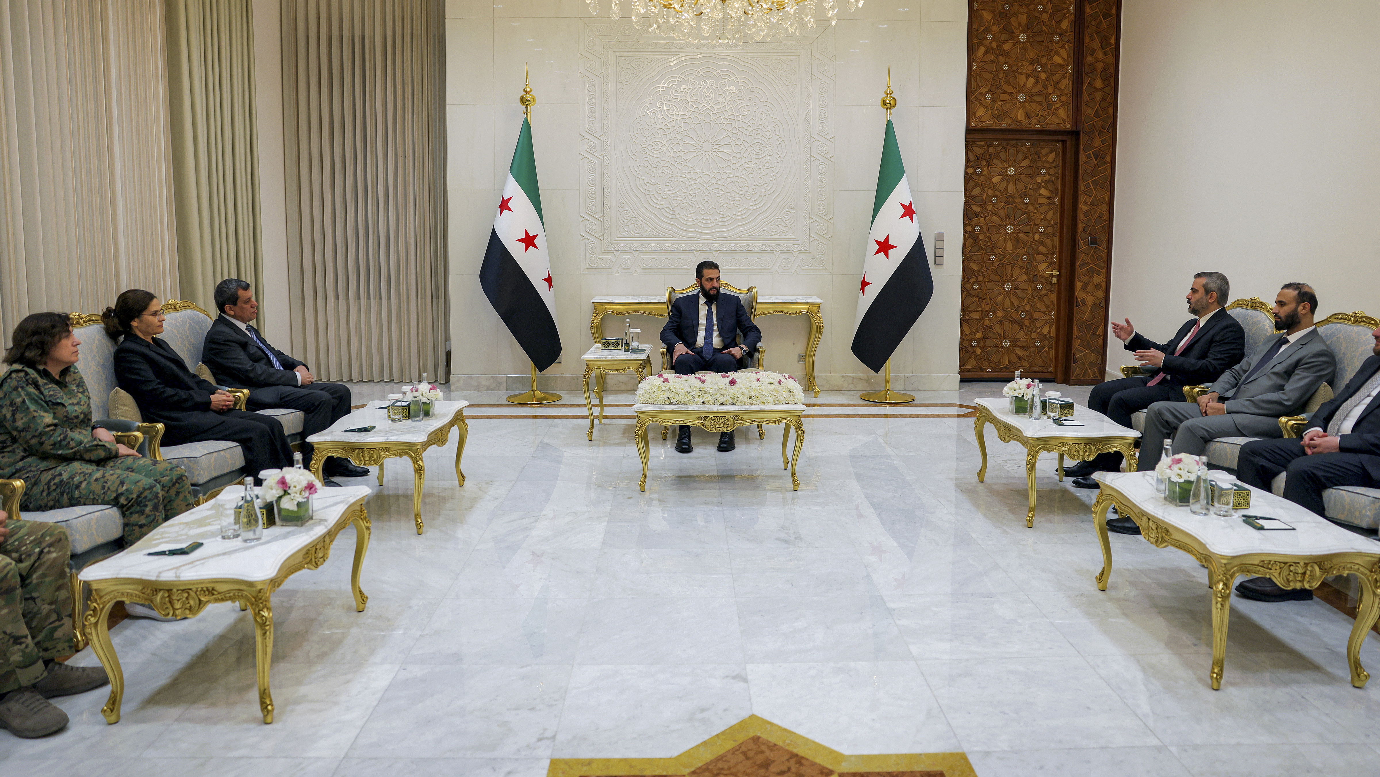 مظلوم عبدي يعلن حل قوات سوريا الديموقراطية بعد انتهاء مهمتها