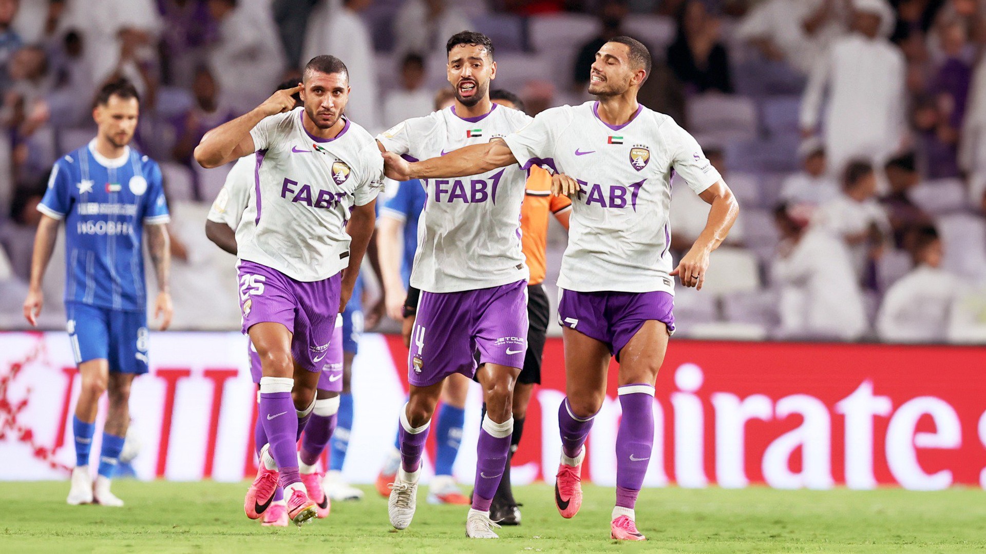 العين يقلب الطاولة على النصر في دوري أدنوك للمحترفين 