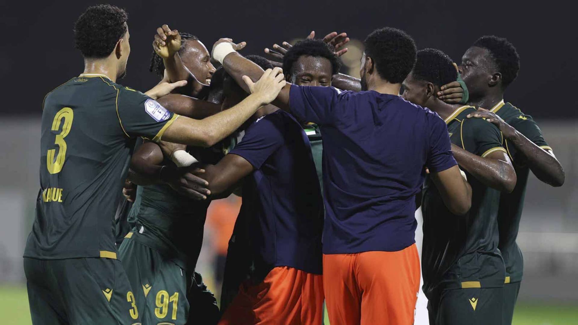 خورفكان يفوز على الظفرة في دوري أدنوك للمحترفين
