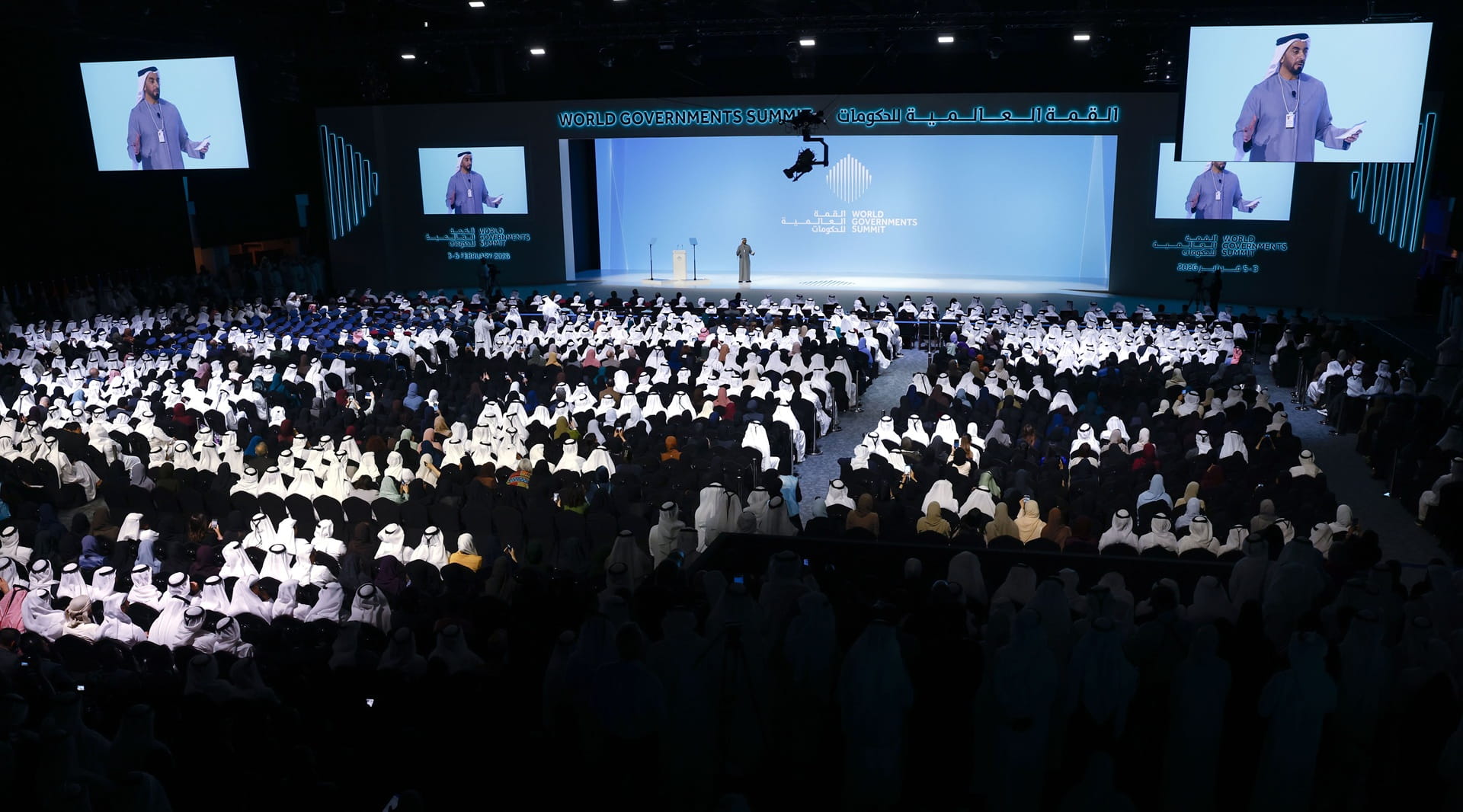 صورة بعنوان: محمد بن راشد يشهد جلسة "الحصن المنيع" لـ سيف بن زايد  