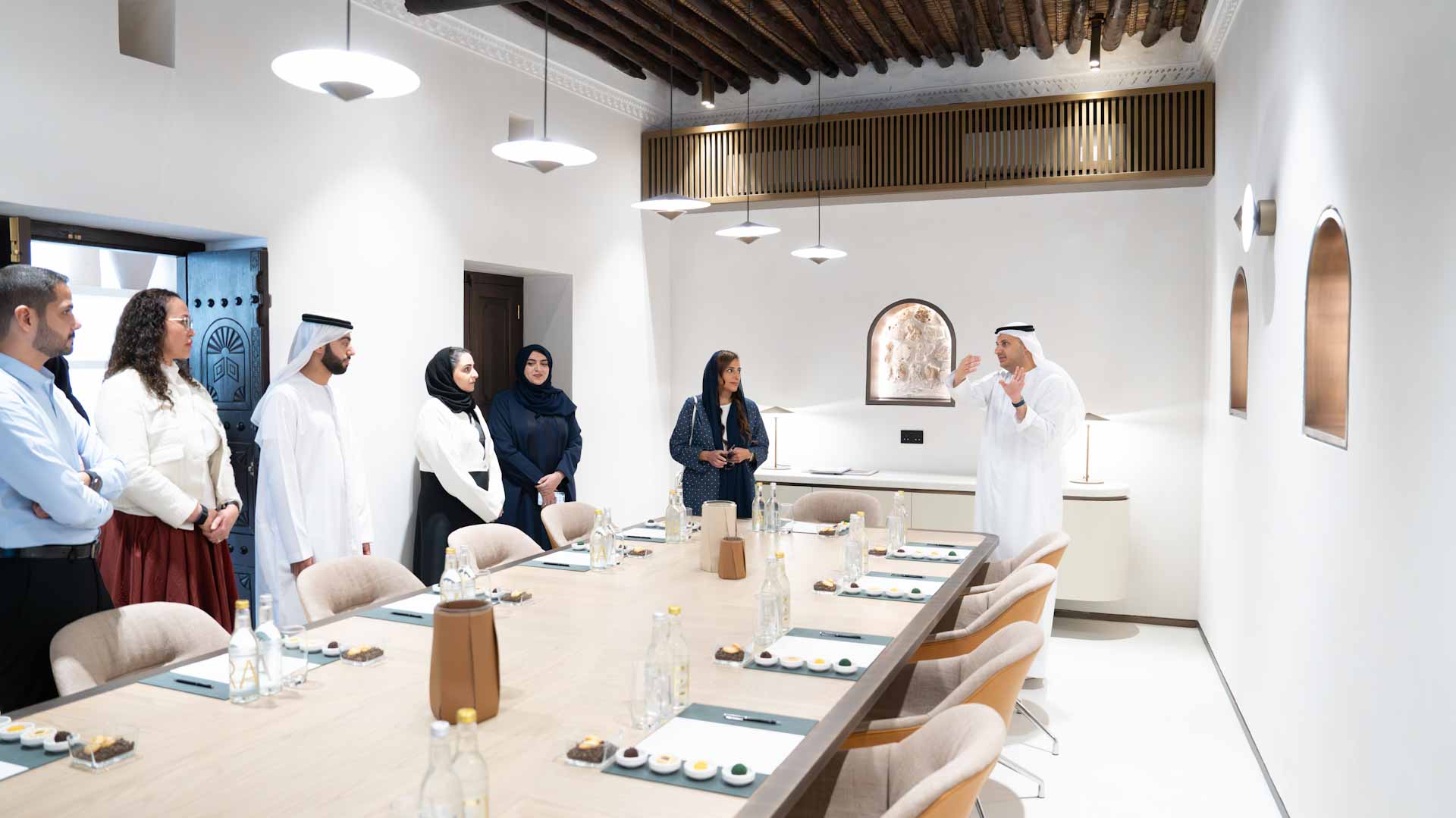 بدور القاسمي تتفقد سير الأعمال في مشروع "البيت الوسطي"
