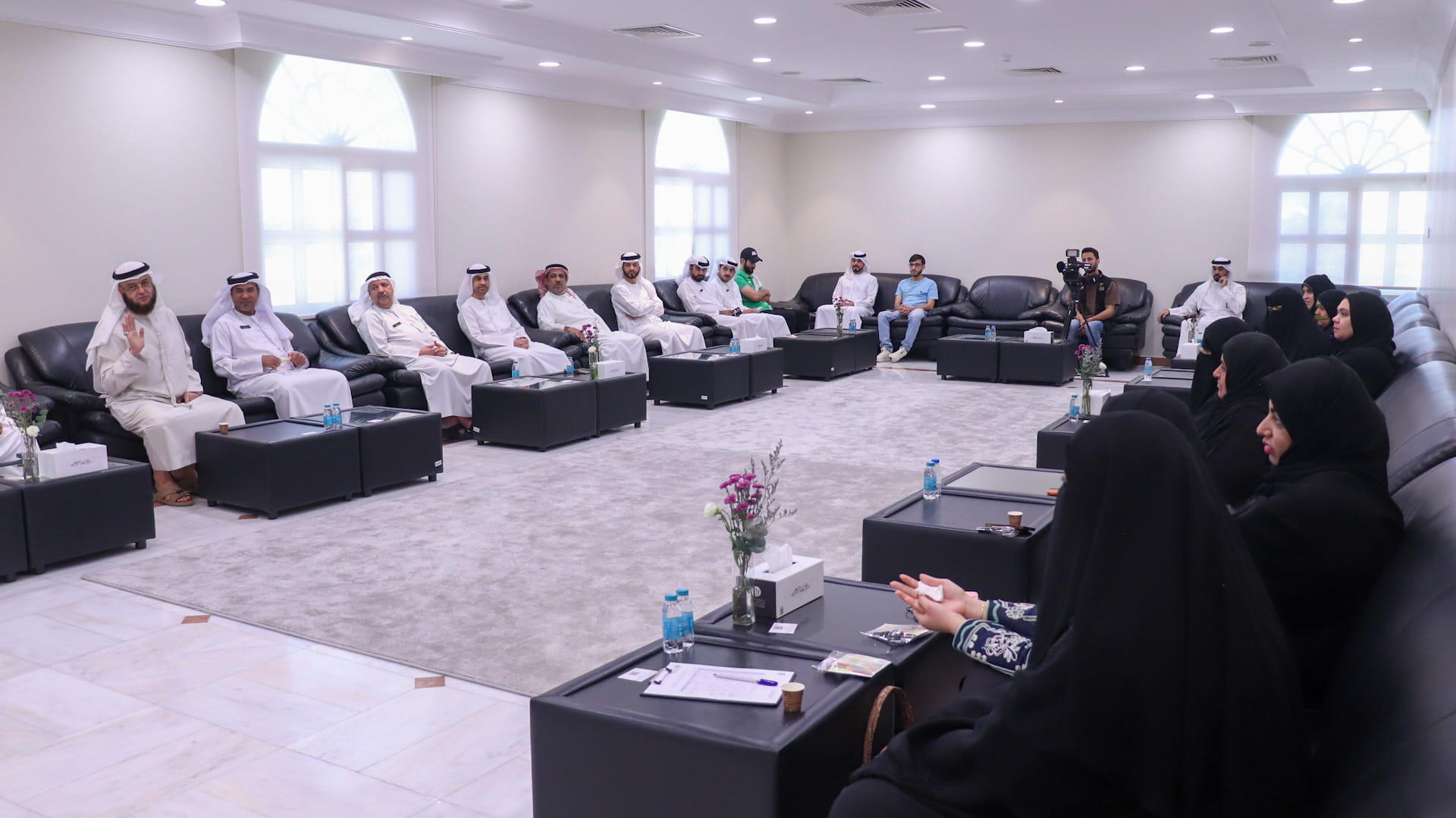 أولياء دبا الحصن يعزز القيم الإيمانية لدى الأبناء في ملتقى الأسرة 