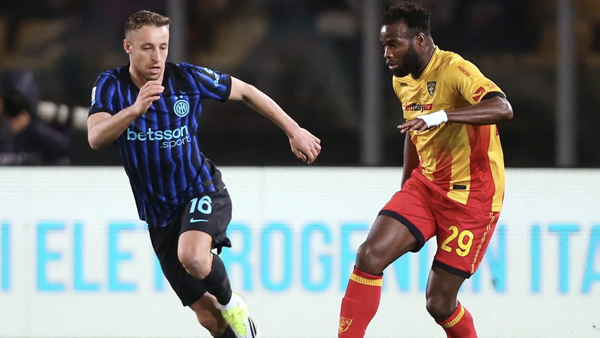 Inter extend lead at top of Serie A